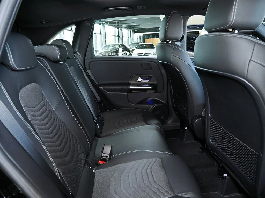 Mercedes-Benz-B-Klasse 180-image-14