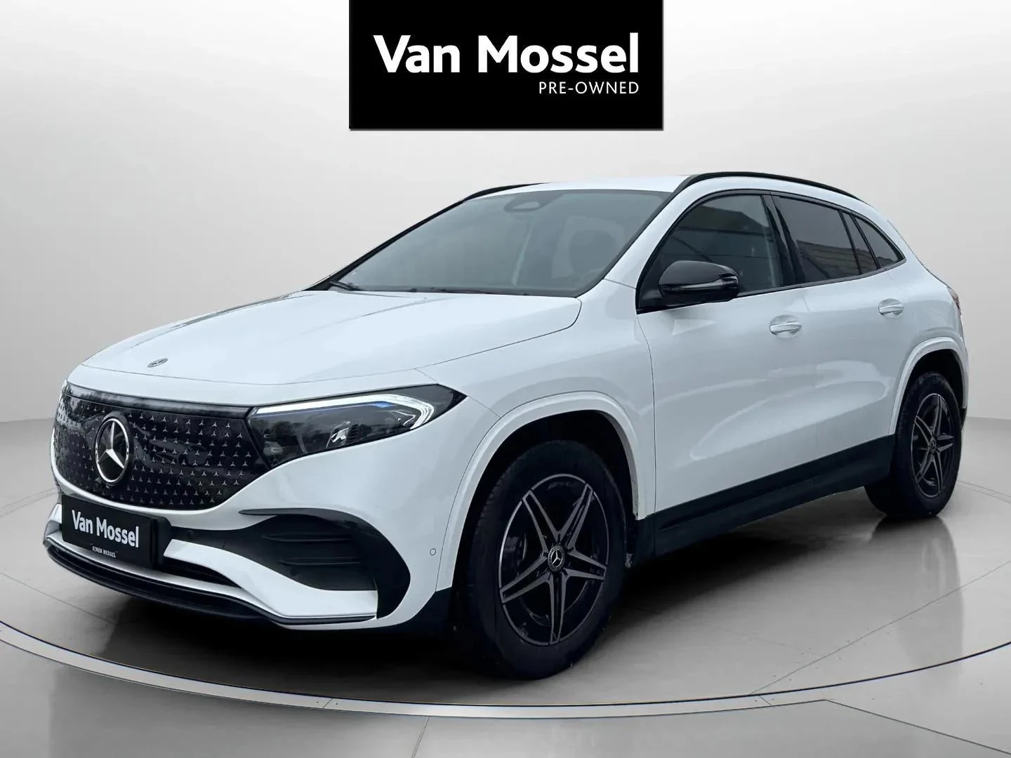 Mercedes-Benz-EQA-image-0