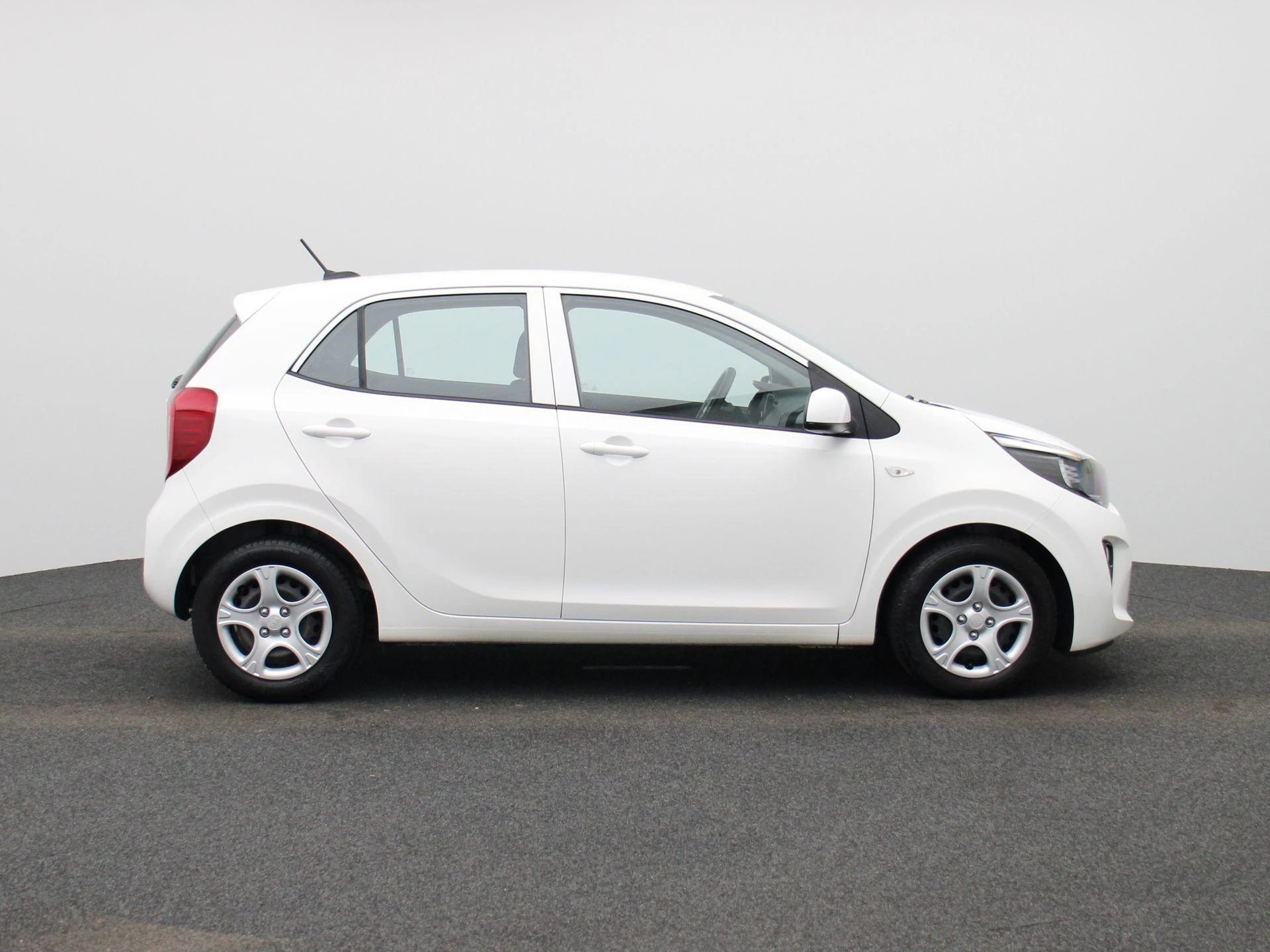 Kia-Picanto-image-5