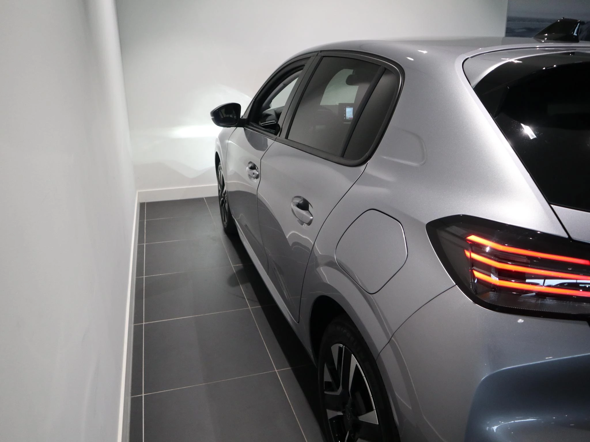 Peugeot-208-image-22