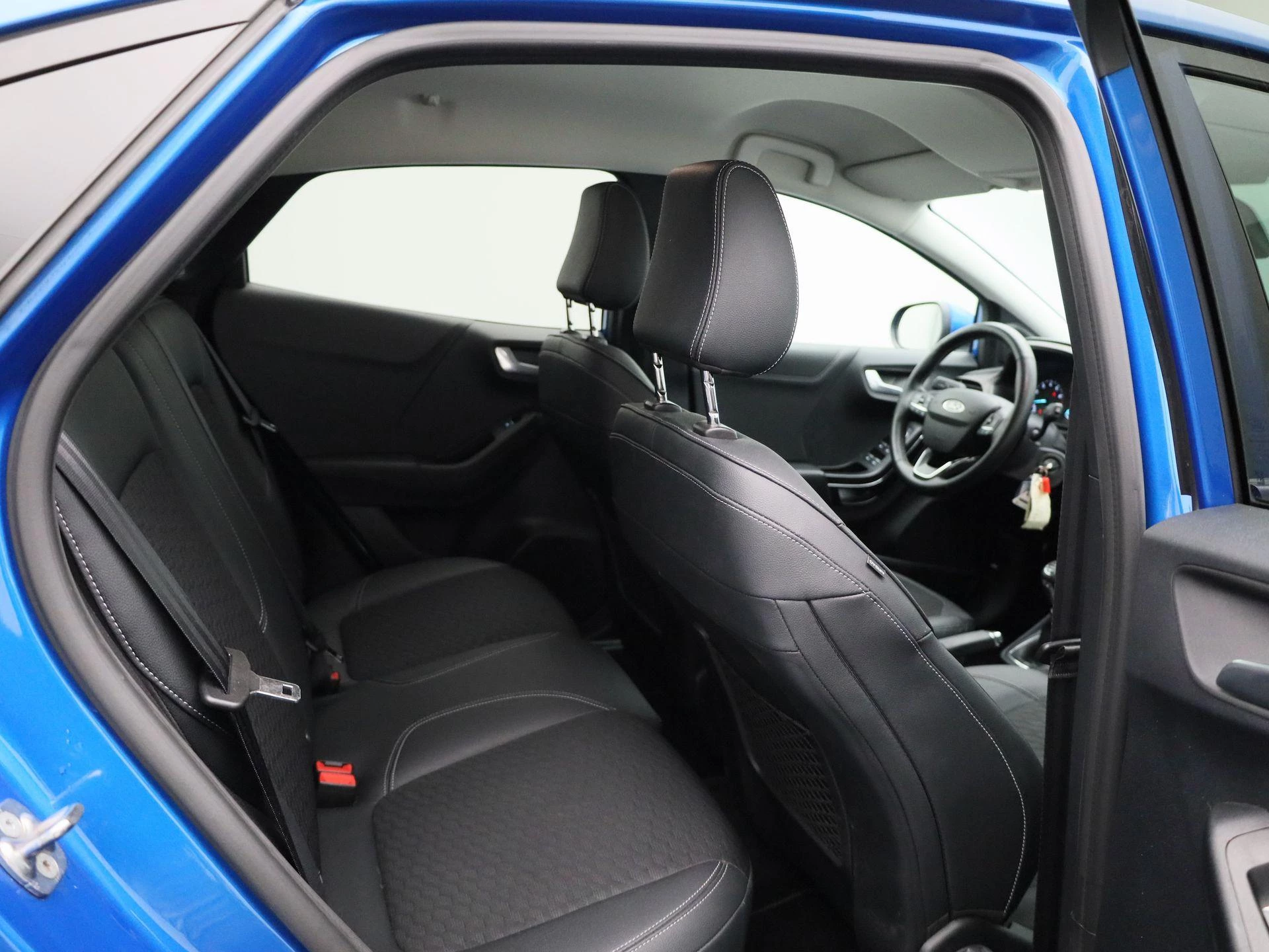 Ford Puma 1.0i Ecoboost mHEV 92kW Titanium