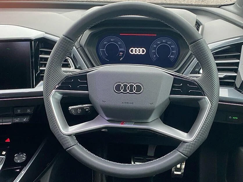 Audi-Q4 Sportback e-tron-image-8
