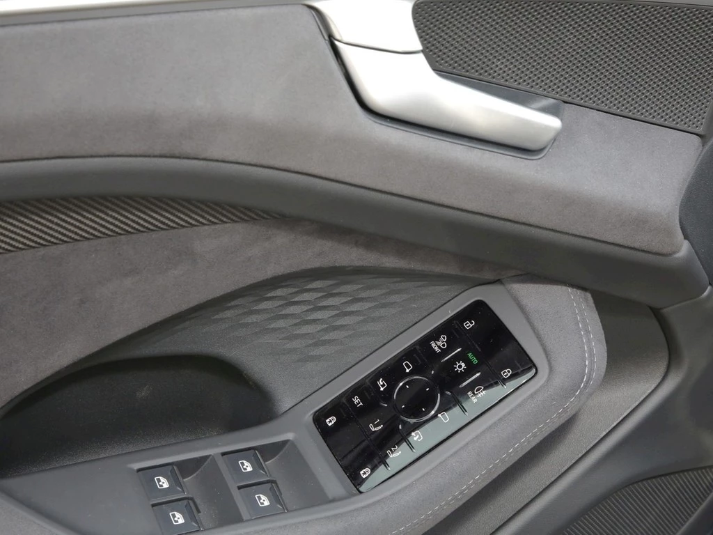 Audi A6 Avant 2.0 TDI quattro S line 21"|MATRIX|ACC|360°|
