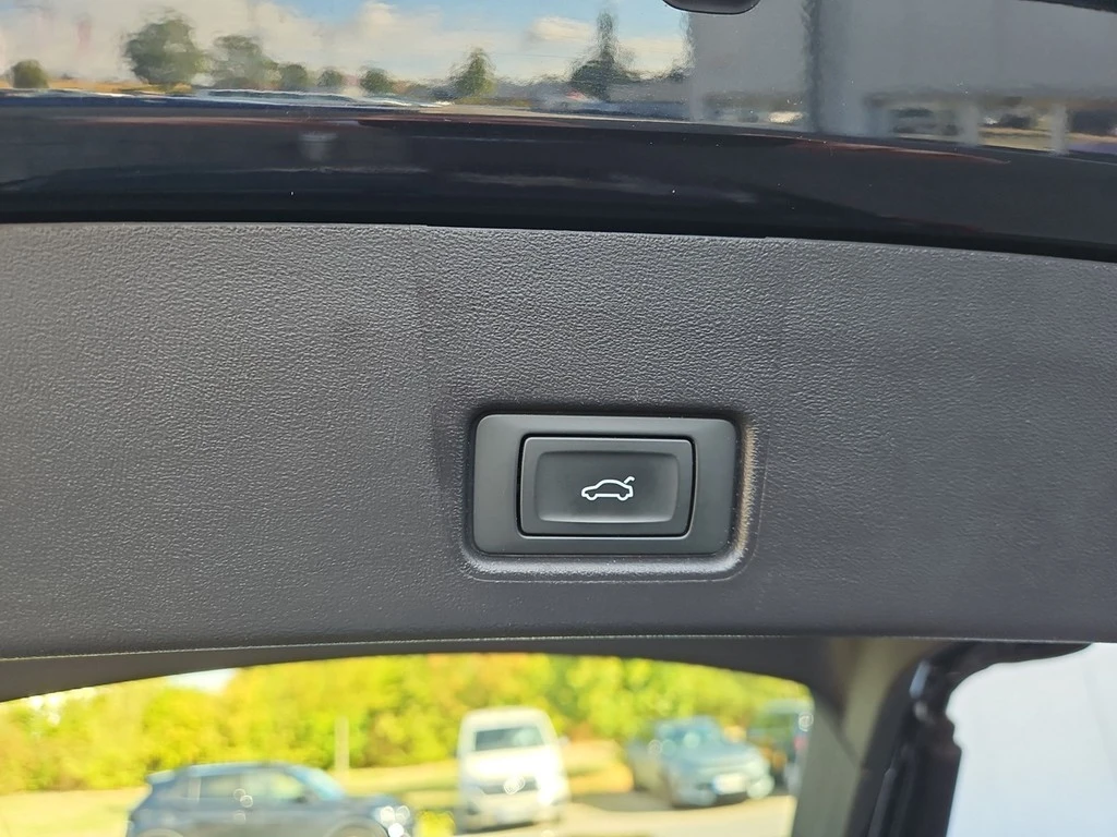 Audi-Q4 Sportback e-tron-image-14