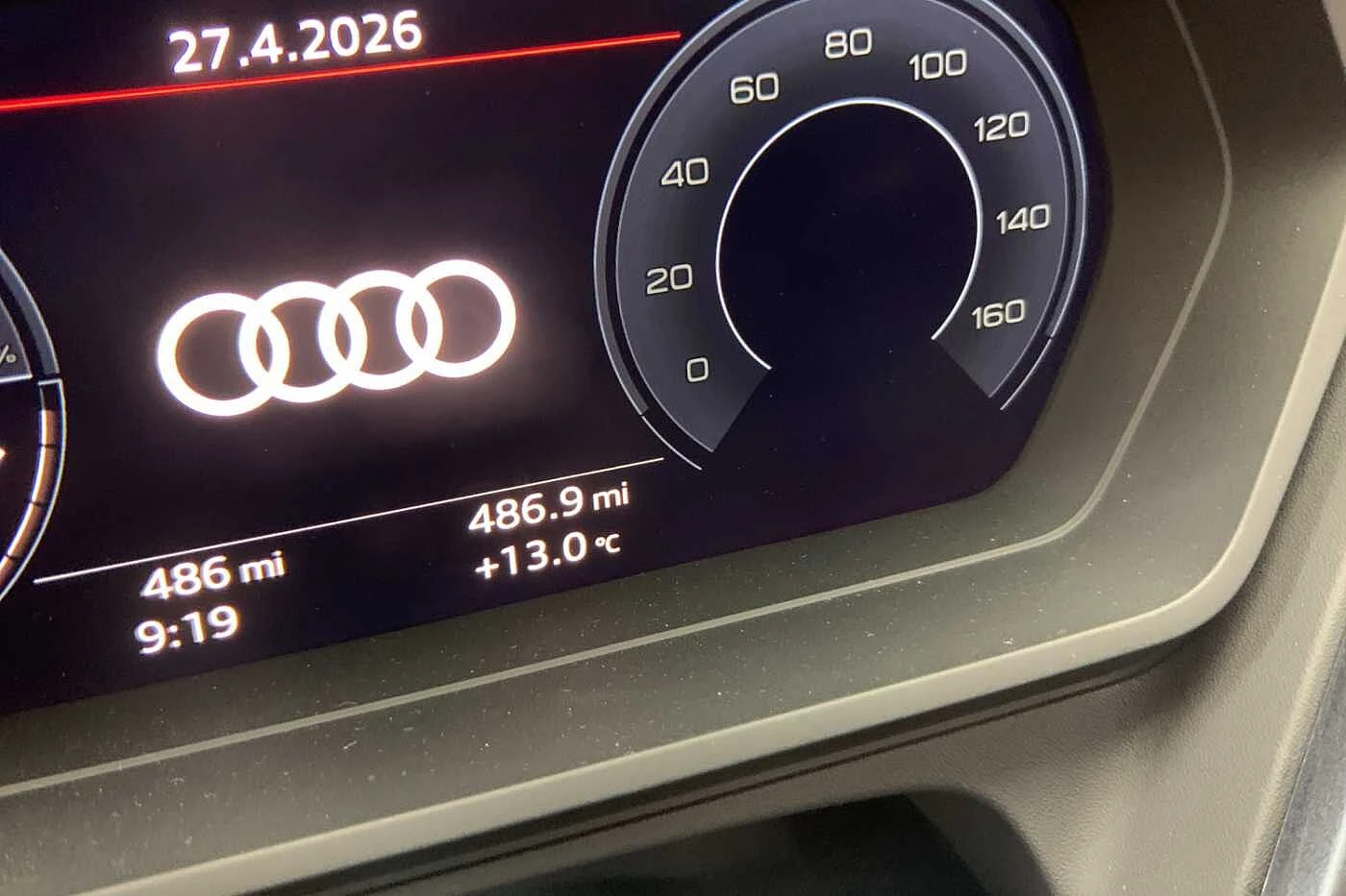 Audi-Q4 e-tron-image-12