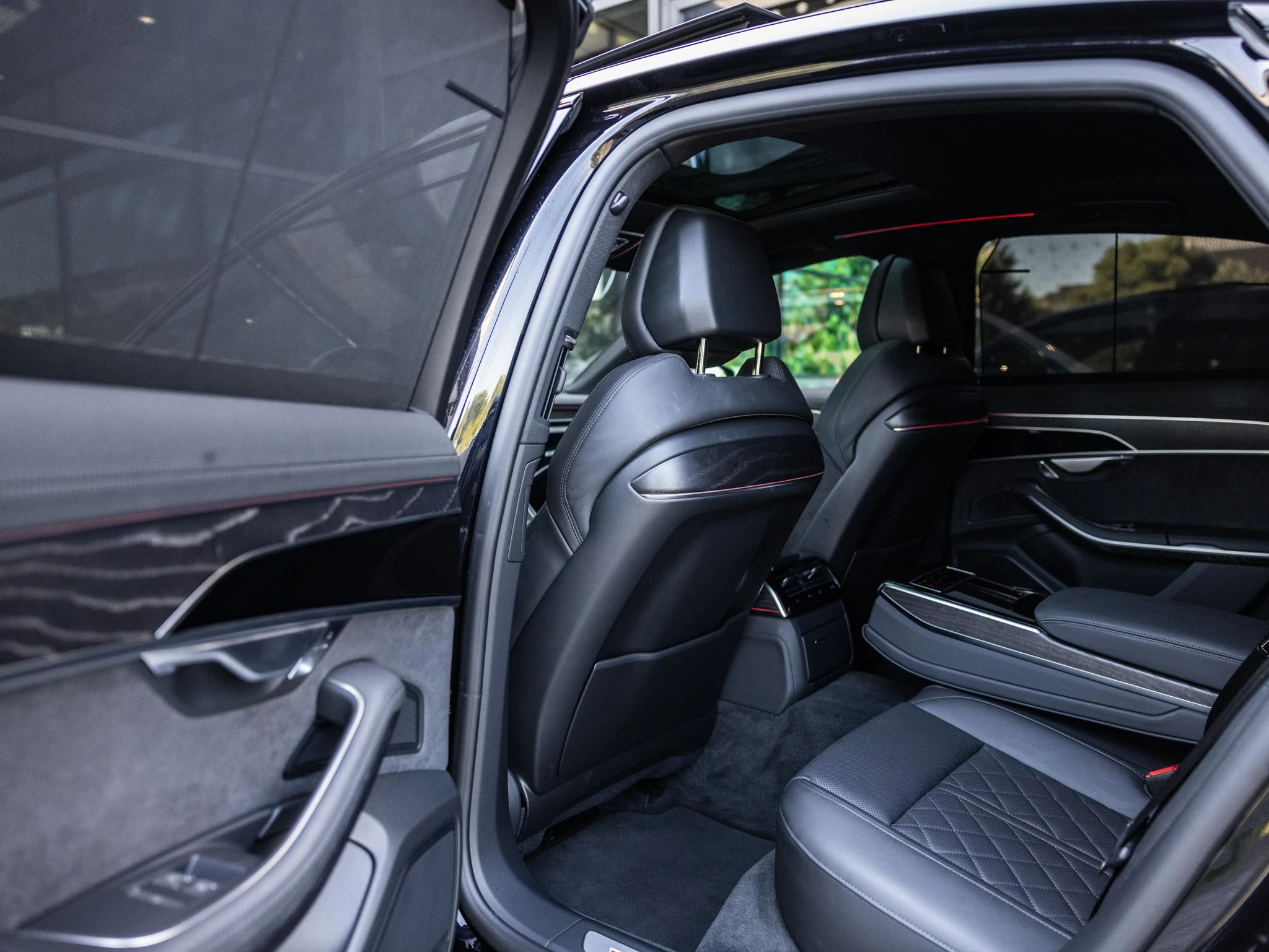 Audi A8 60 TFSI e quattro 462 PK