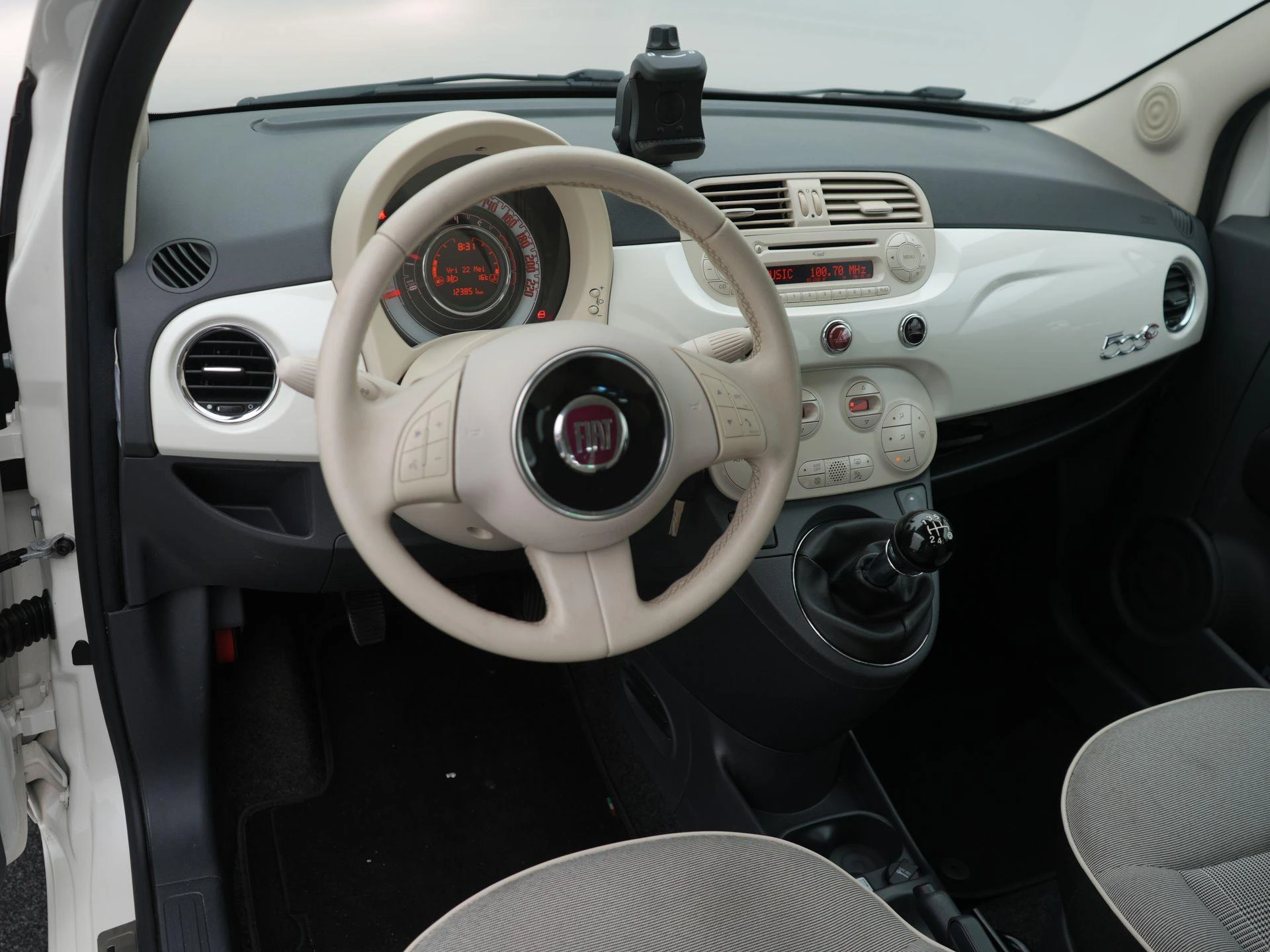 Fiat-500C-image-6