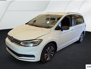 Volkswagen Touran 1.5 TSI DSG Energy IQ Light, AHK, Navi
