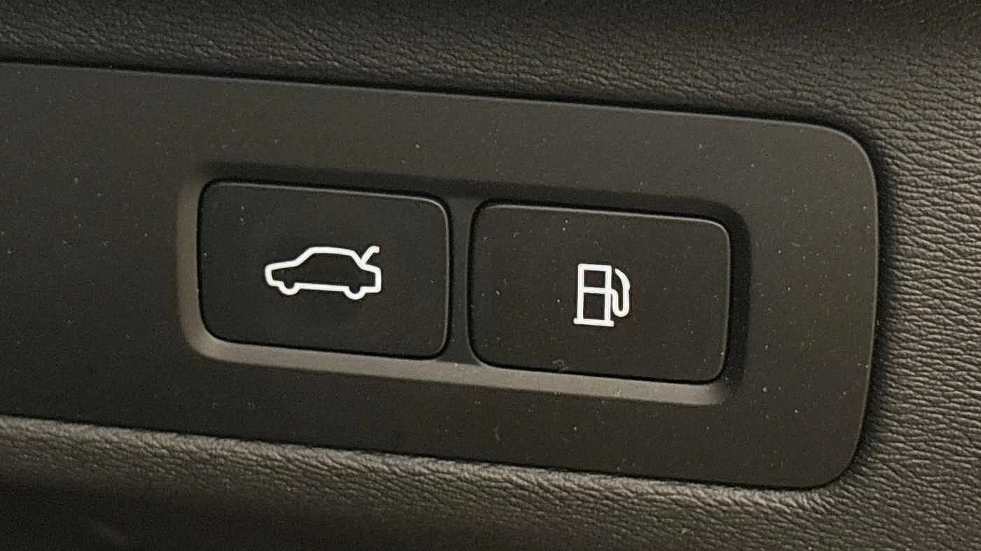 Volvo-XC90-image-36