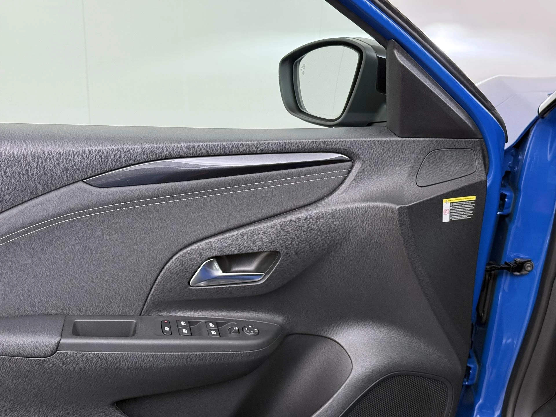 Opel-Corsa-e-image-16
