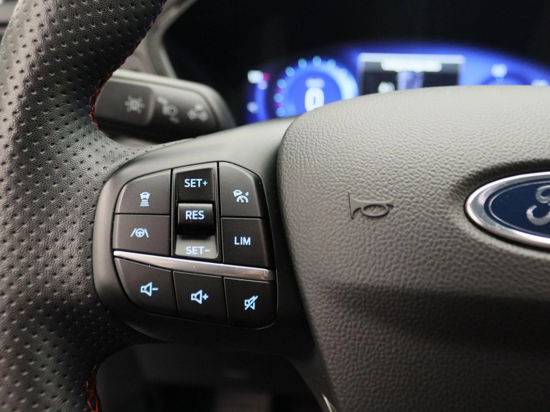Ford-Kuga-image-22