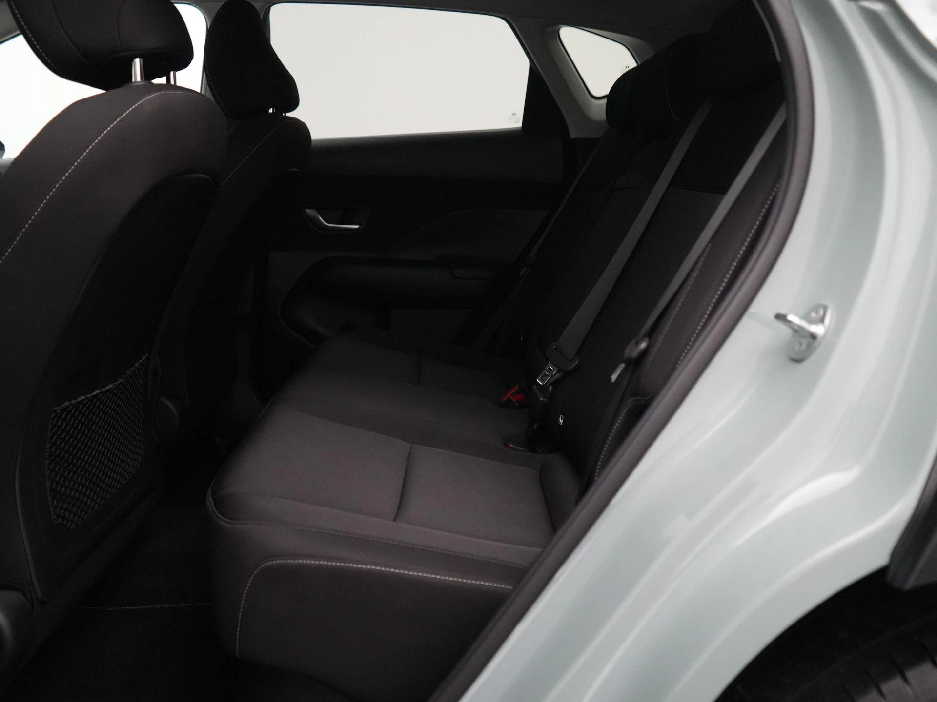 Hyundai-Kona-image-36