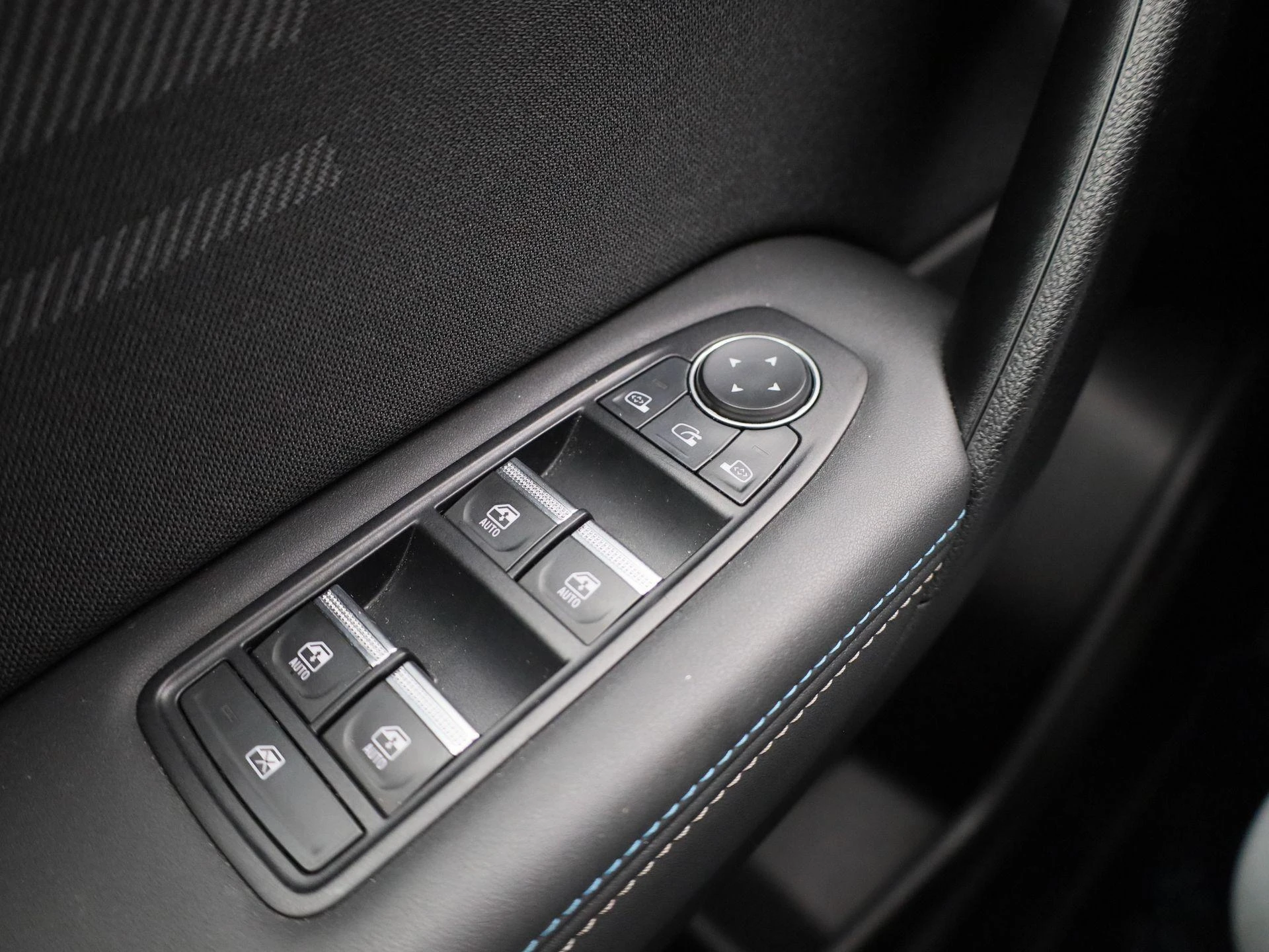 Renault-Captur-image-20
