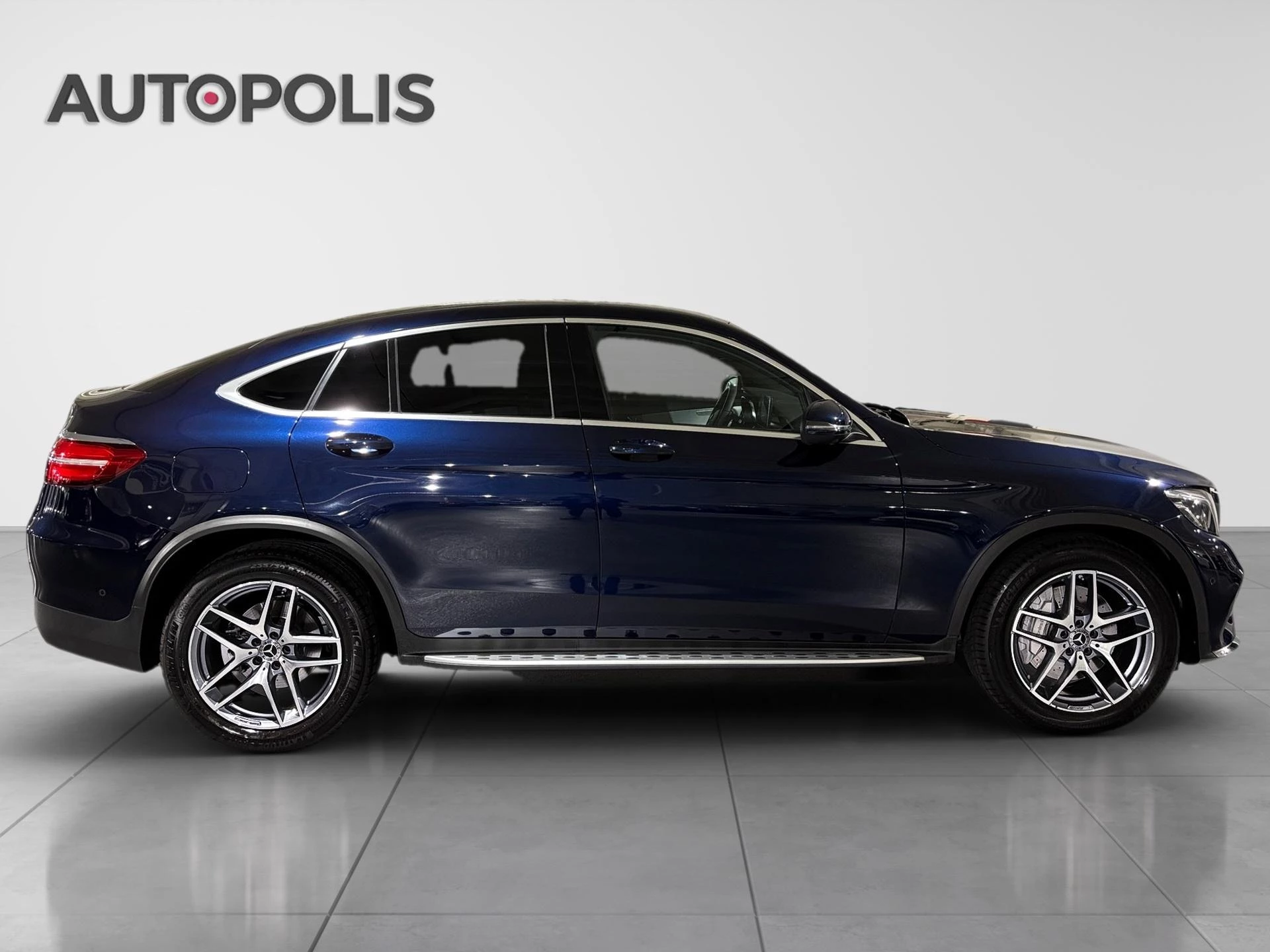 Mercedes-Benz-GLC-image-16