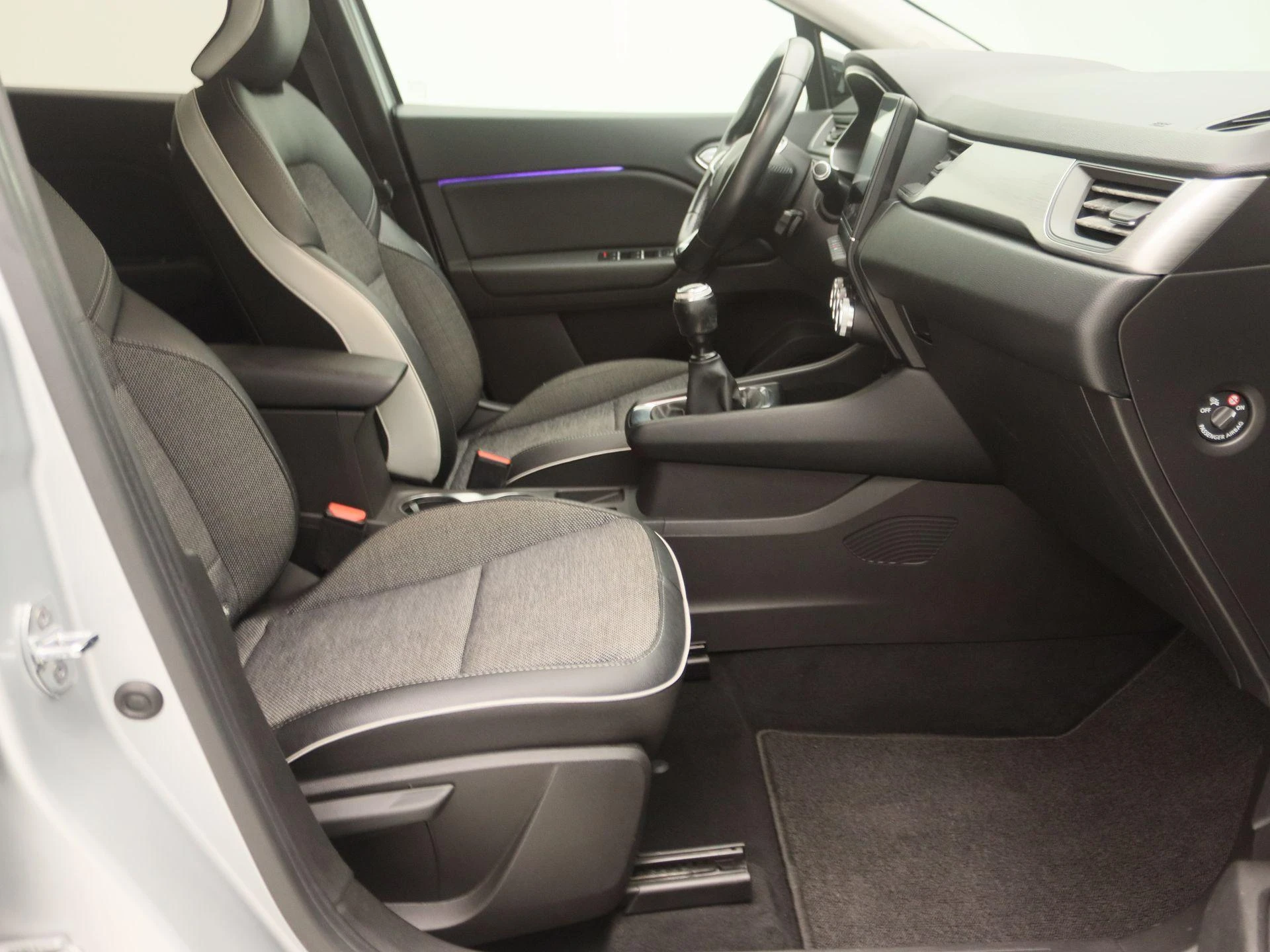 Renault-Captur-image-22