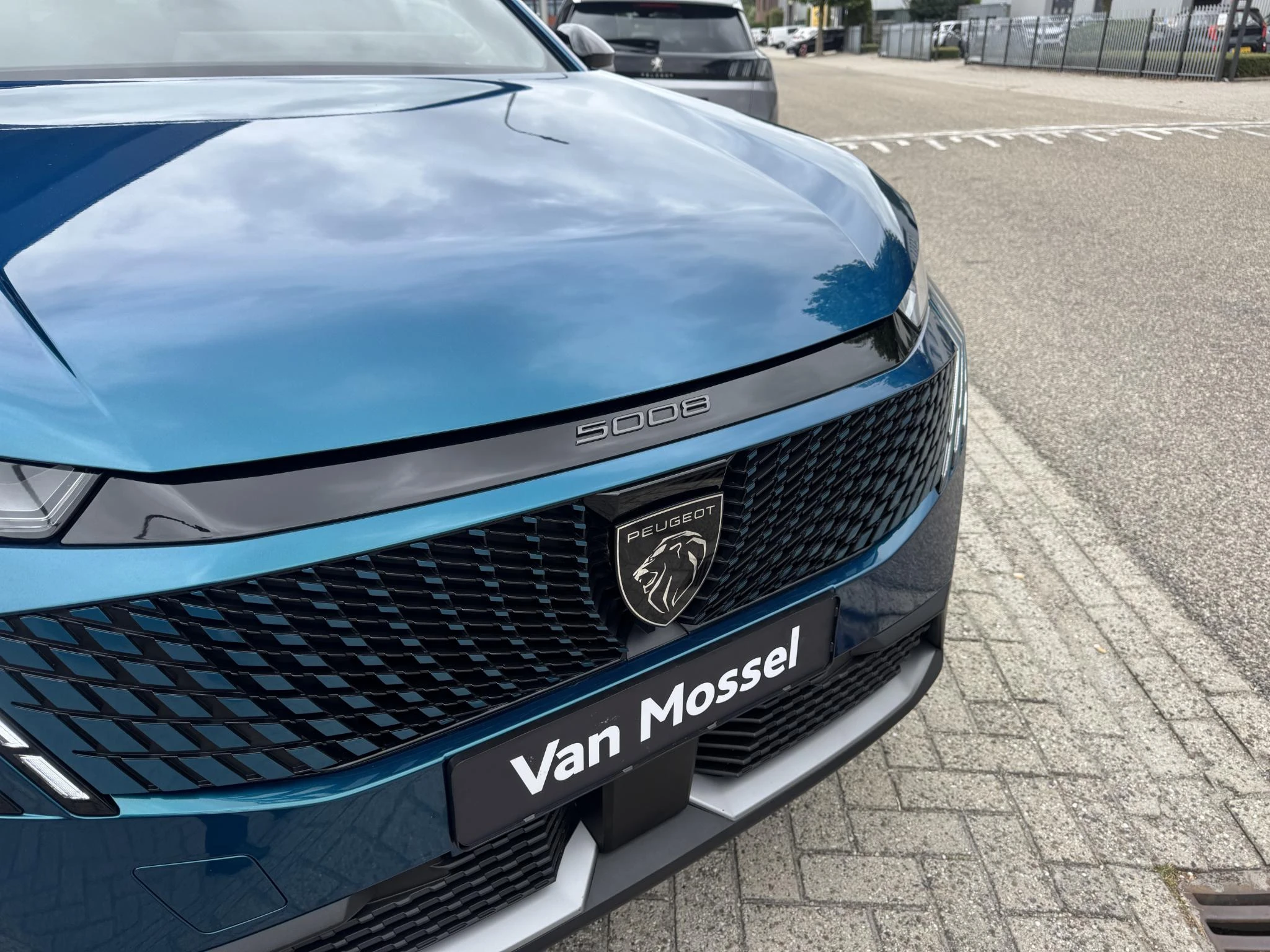 Peugeot 5008 1.6 Plug-in Hybrid 195 Allure 7p
