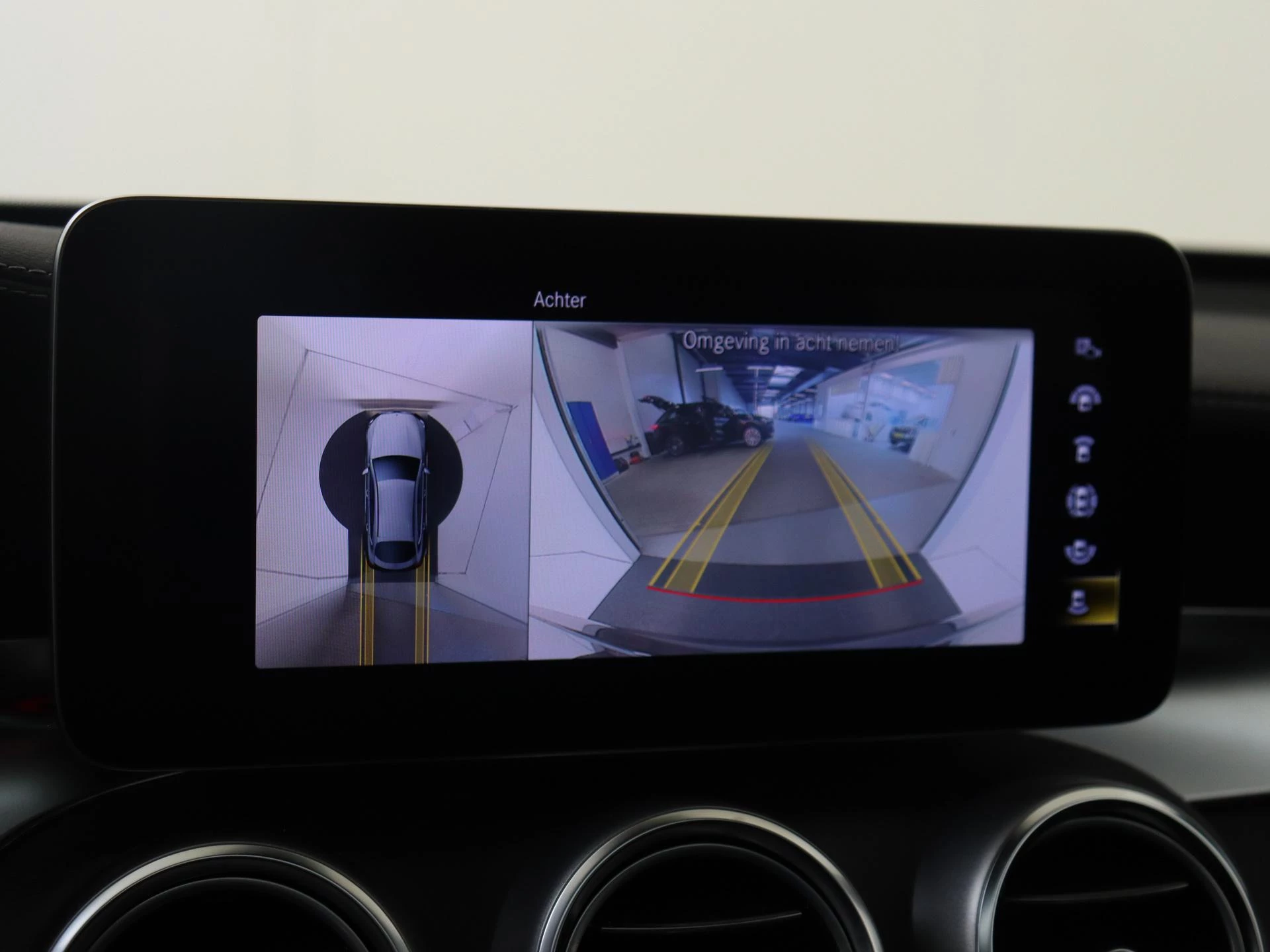 Mercedes-Benz-GLC-image-20