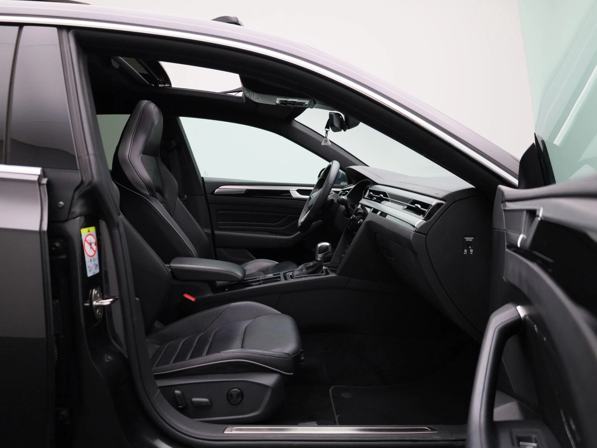Volkswagen Arteon 1.4 eHybrid DSG R-Line