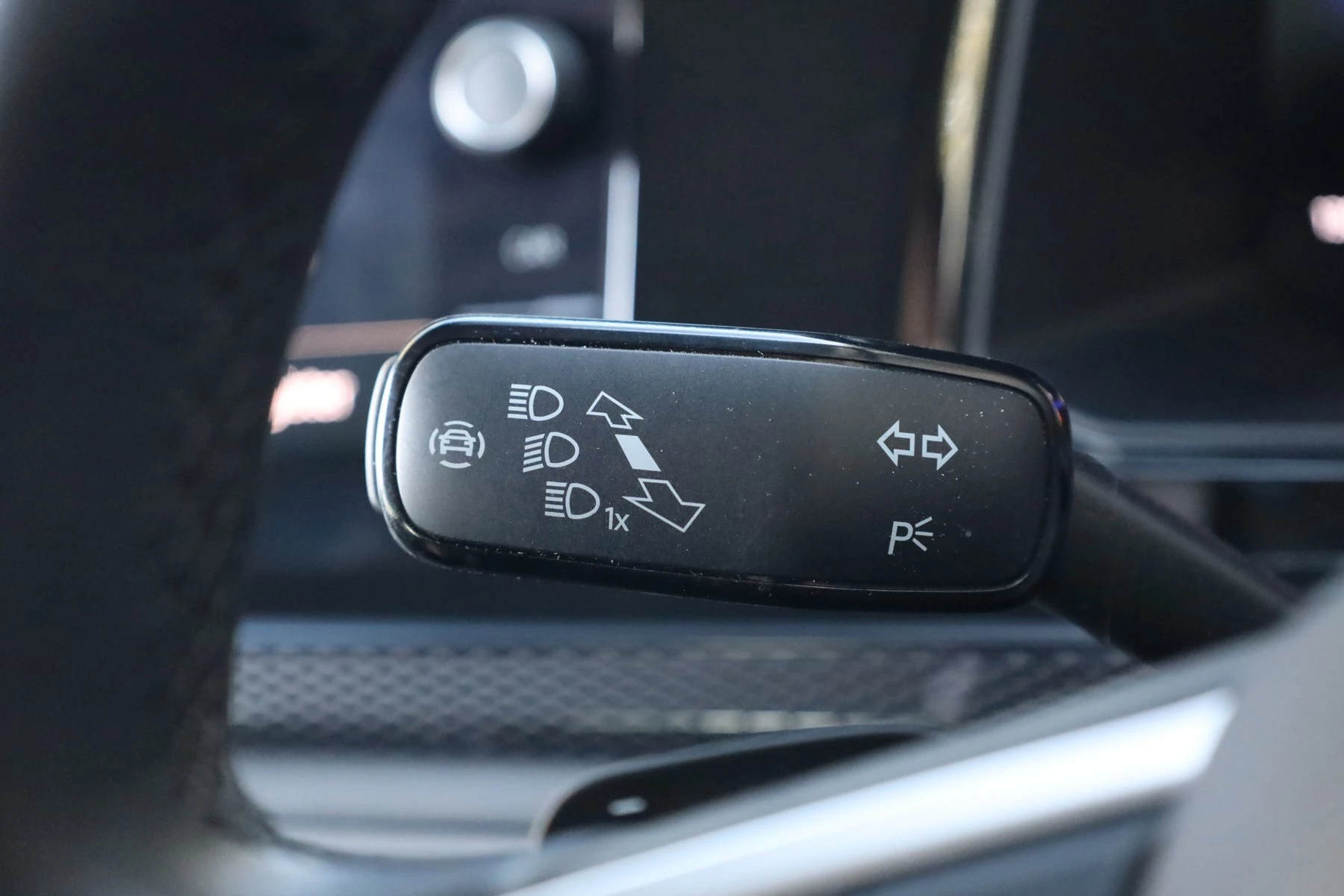 Volkswagen-Polo-image-24
