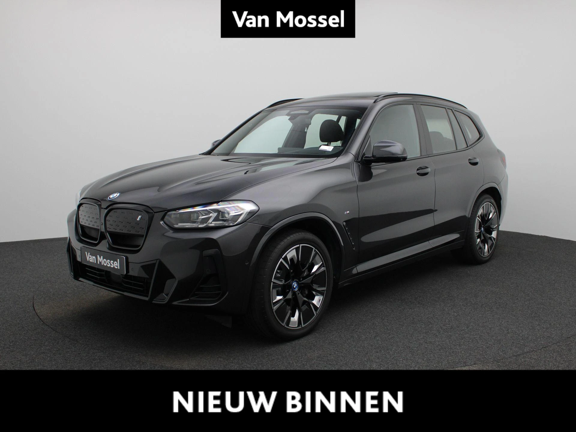 BMW-iX3-image-0