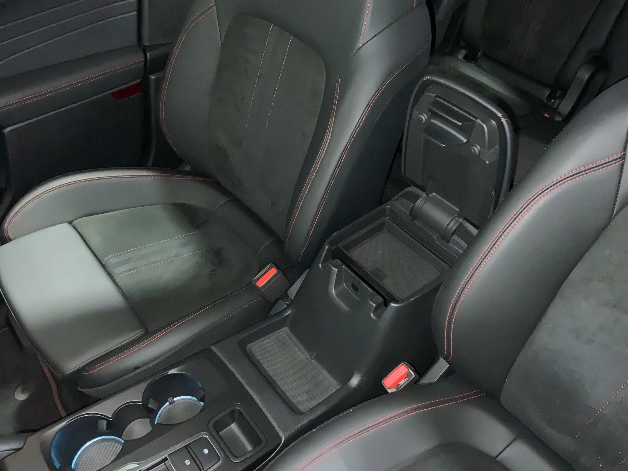 Ford Kuga ST-Line X Aut.*360GRAD*LED-MATRIX*NAVI*GRA*WINTER-PKT.