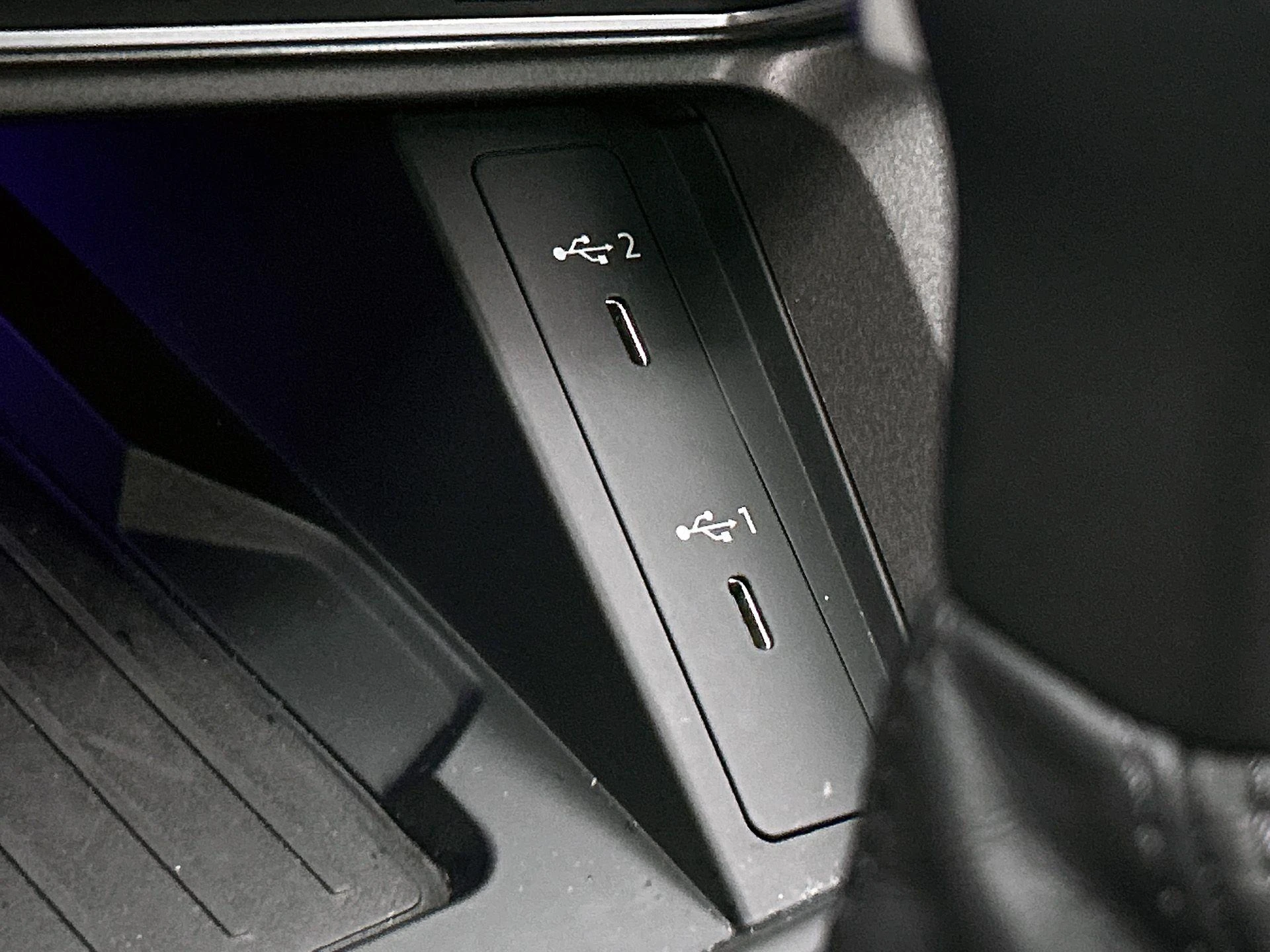 Audi-Q3-image-33