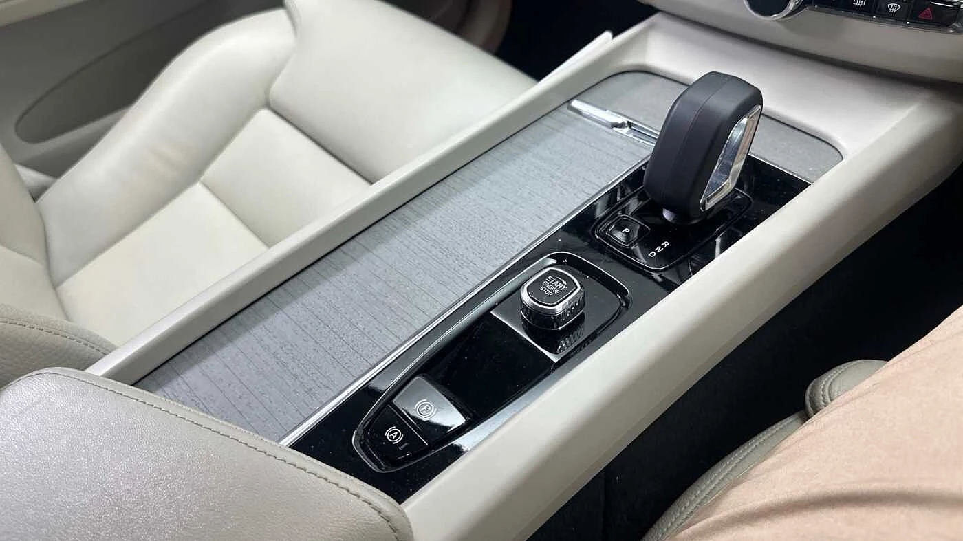Volvo-XC60-image-22