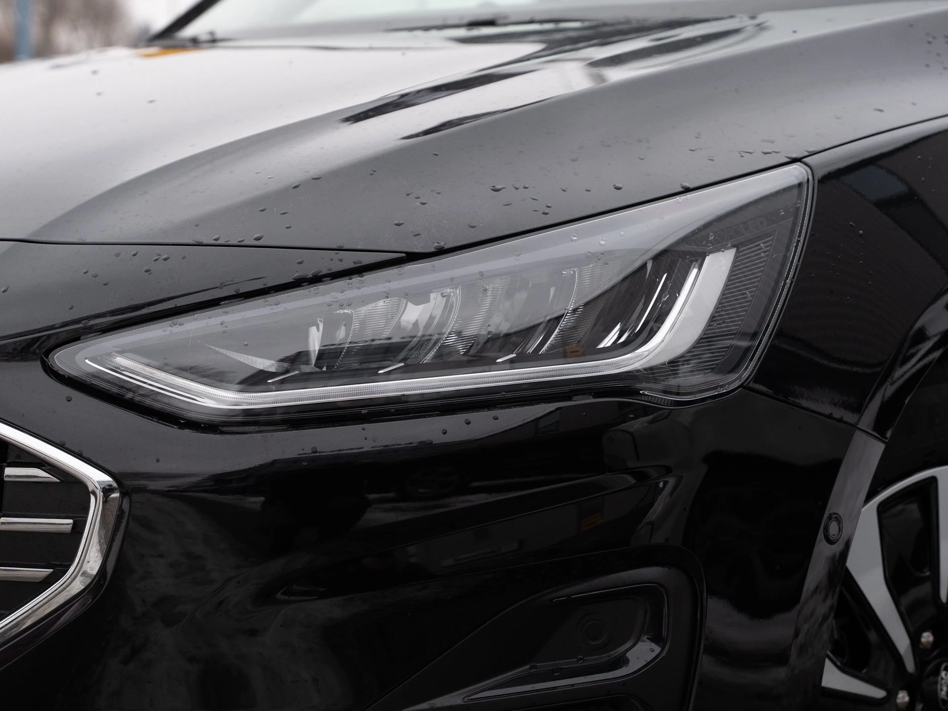 Ford Focus Titanium Limousine 1.0 EcoBoost Hybrid 92kW(125PS) *HEZ Aktion*