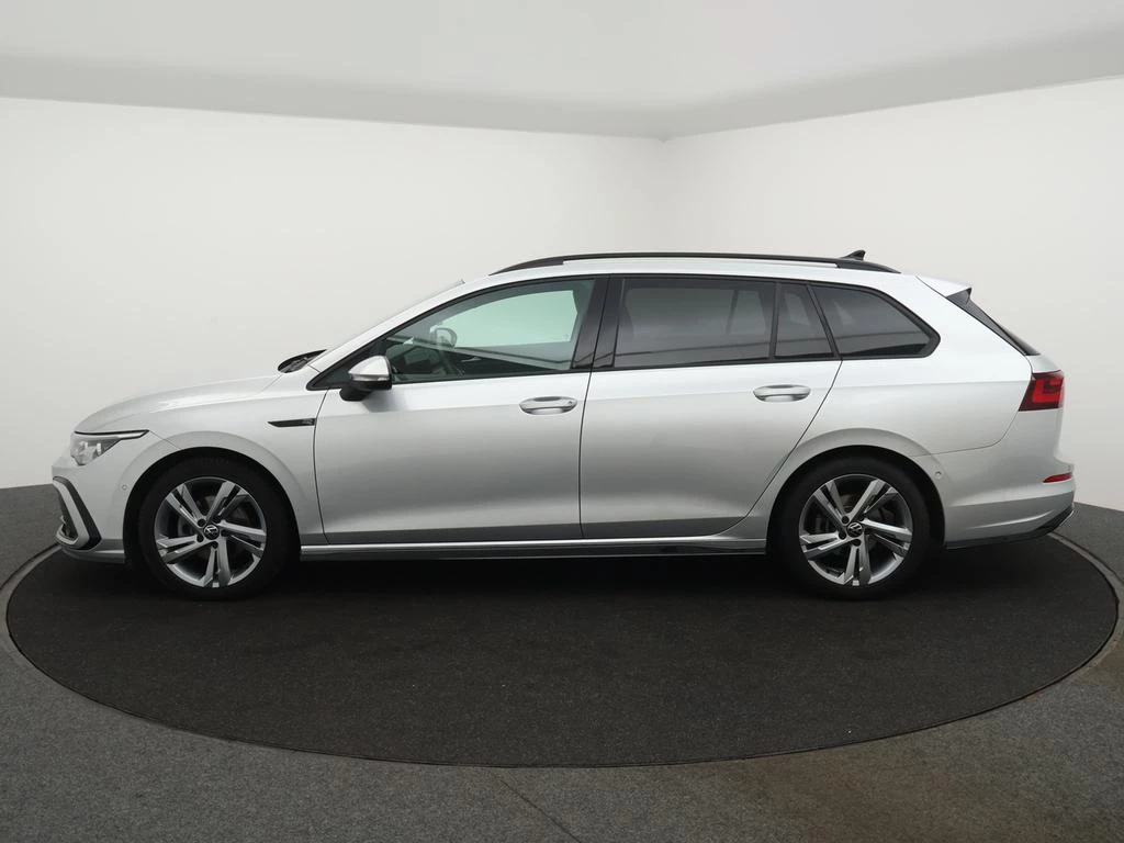 Volkswagen Golf VIII SW Golf Variant R-Line Business Premium 1.5eTSI 150PK *AUTOMAAT*SPORTZETELS*ALCANTARA*CAMERA*PDC*ACC*APP-CONNECT*...*
