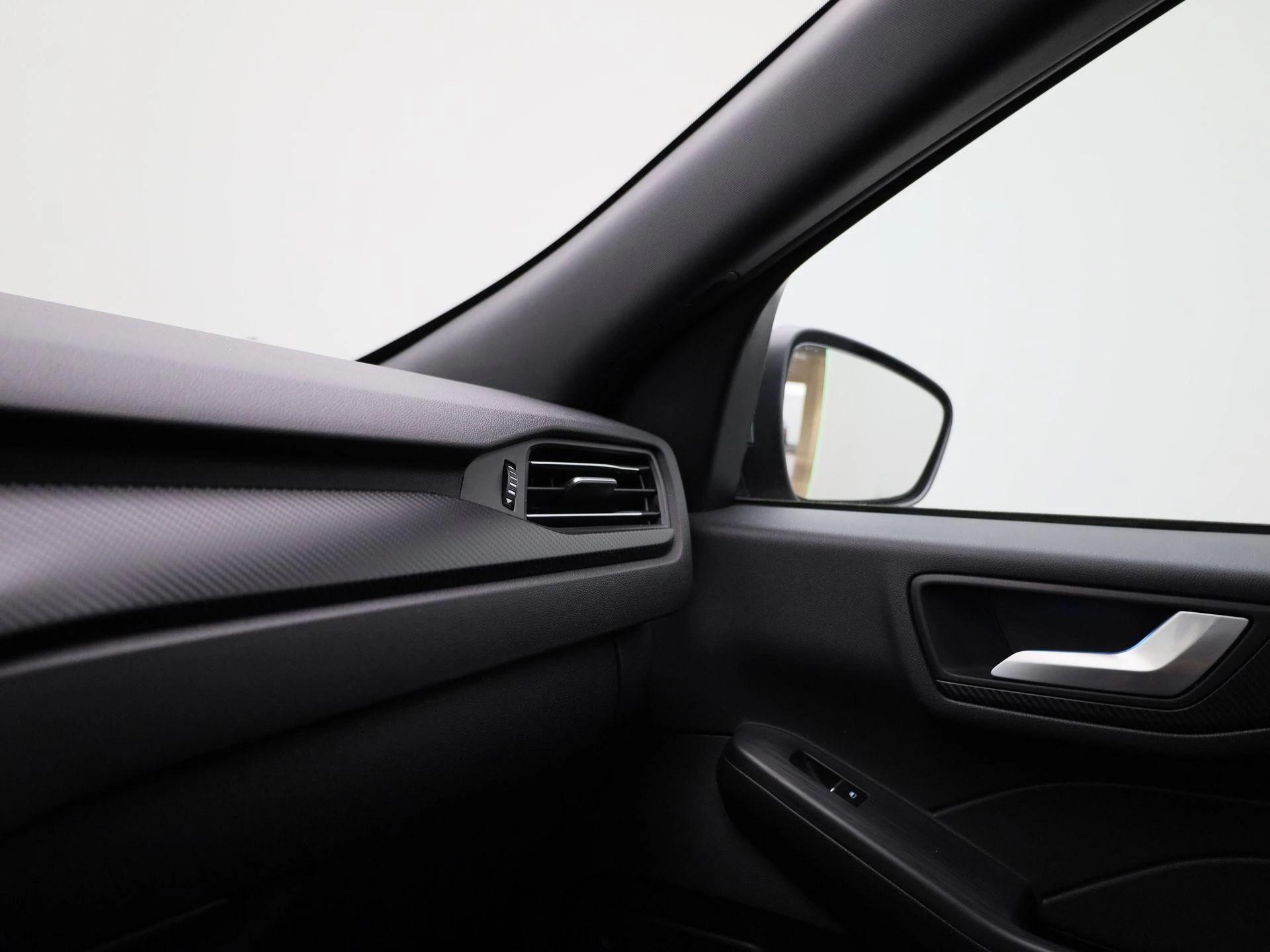 Ford-Kuga-image-28