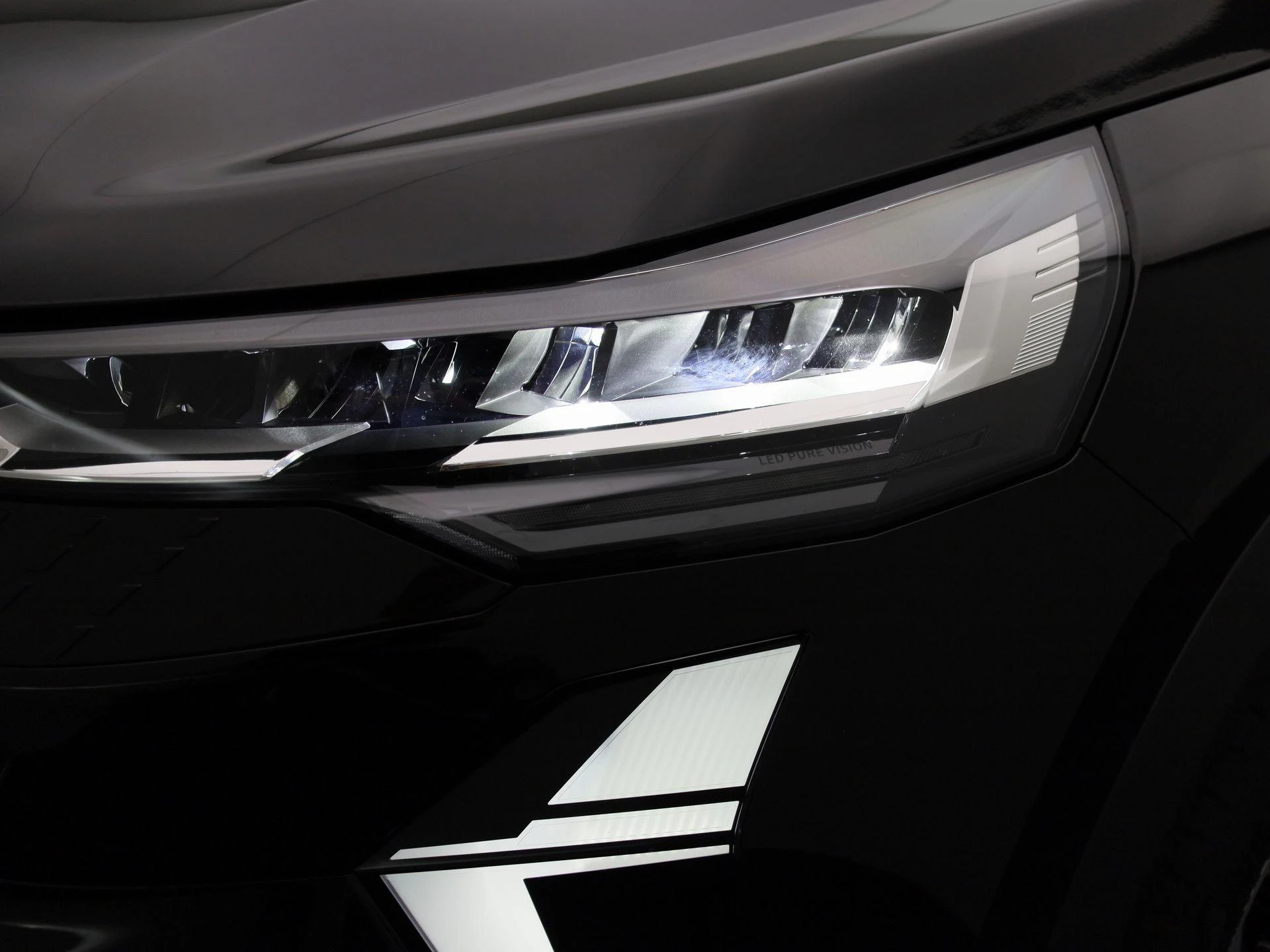 Renault-Captur-image-12