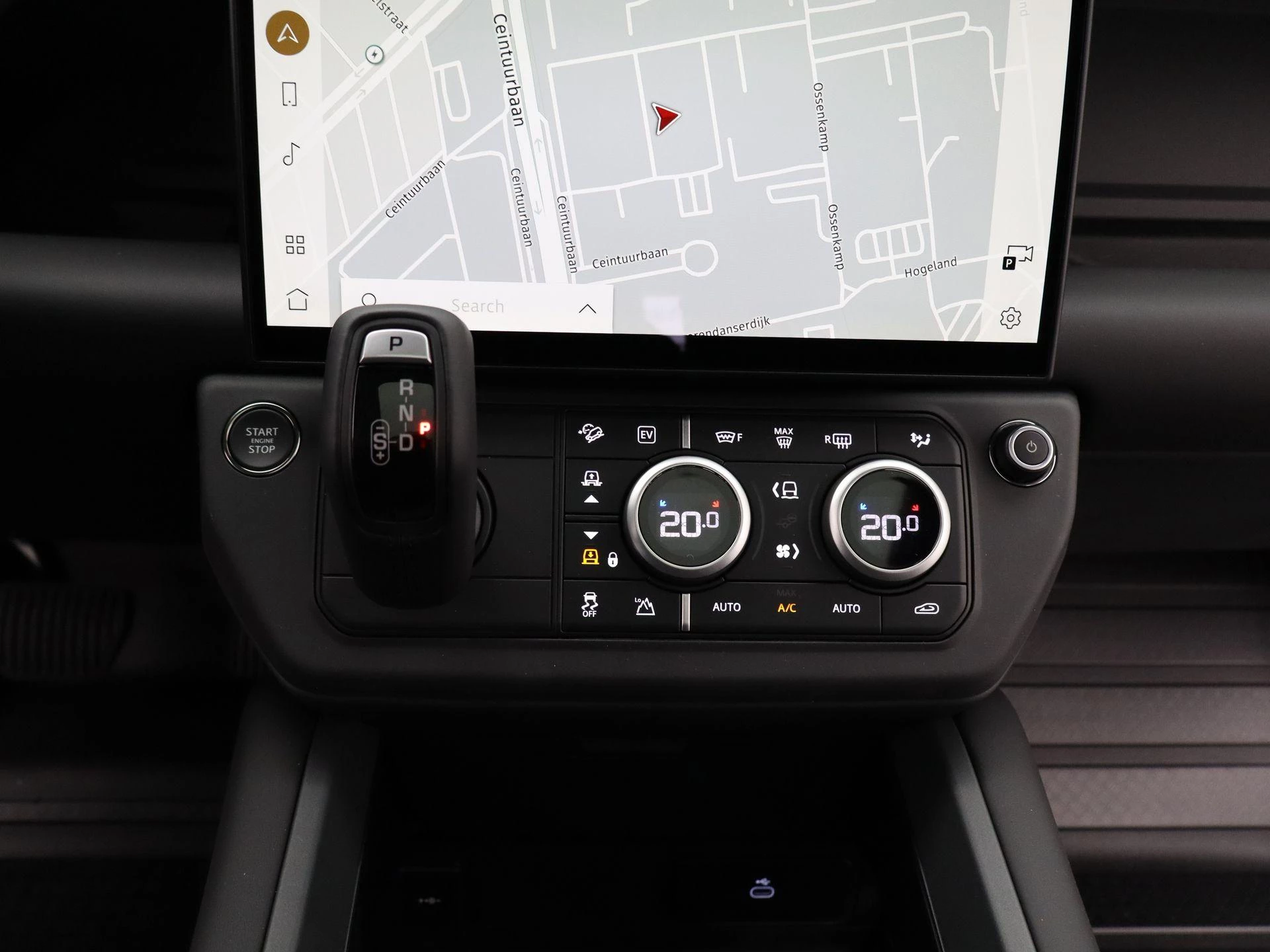 Land Rover-Defender-image-9