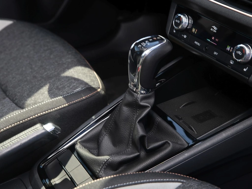 Škoda Kamiq 1.5 TSI DSG Style AHK. LED, ACC