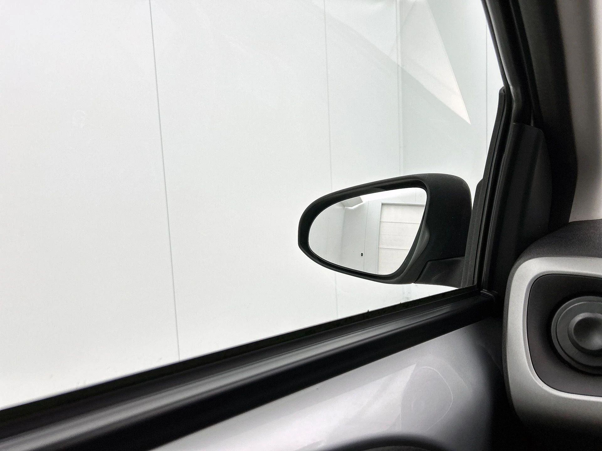 Toyota Aygo 1.0 VVT-i x-play