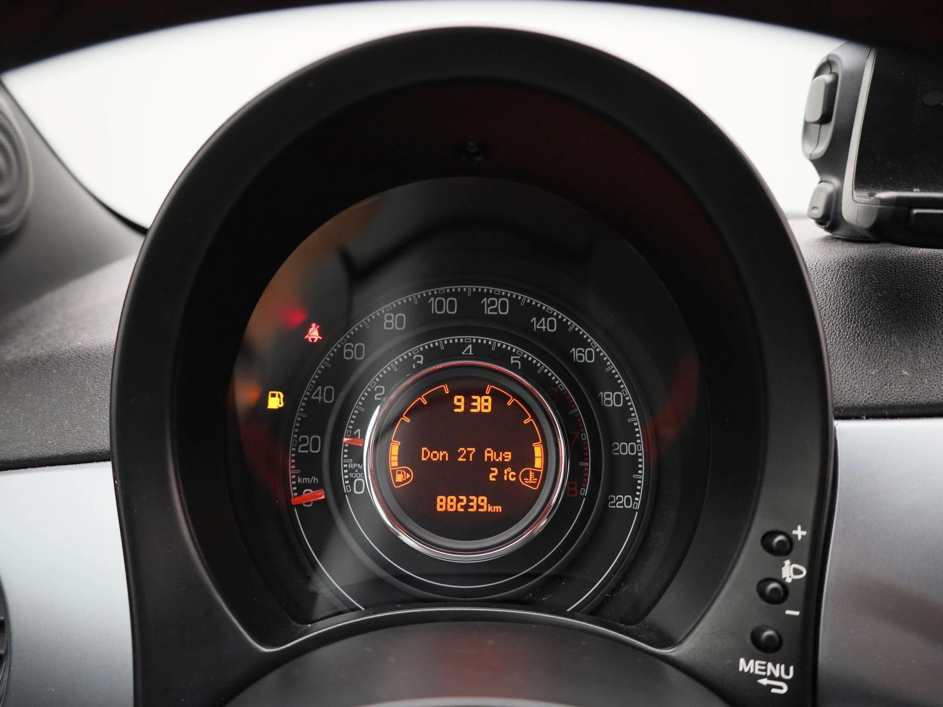 Fiat-500C-image-15