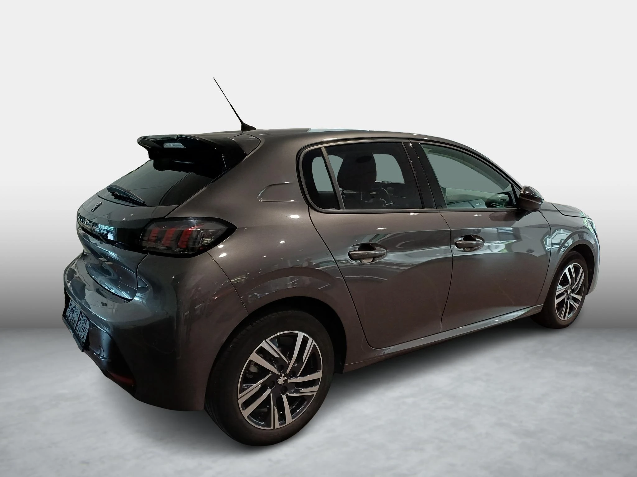 Peugeot-208-image-1