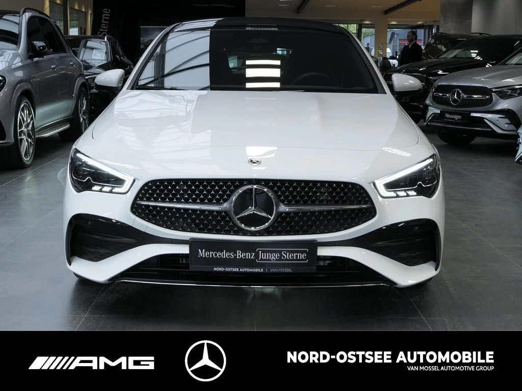 Mercedes-Benz CLA 250 4M SB AMG Line PREMIUM DISTRO PANO 360°K AMG Line