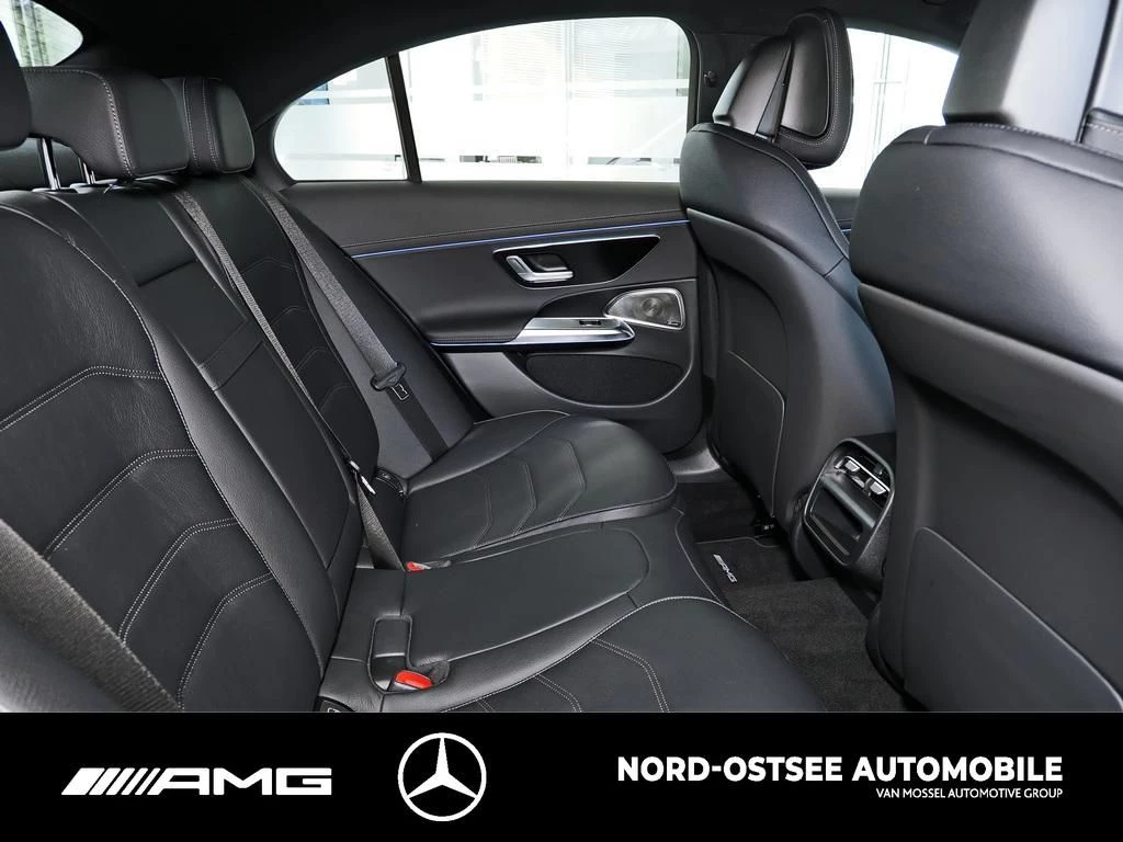 Mercedes-Benz E-Klasse 300 e AMG LEDER DISTRO SUPERSCREEN NIGHT SOUND AMG Line