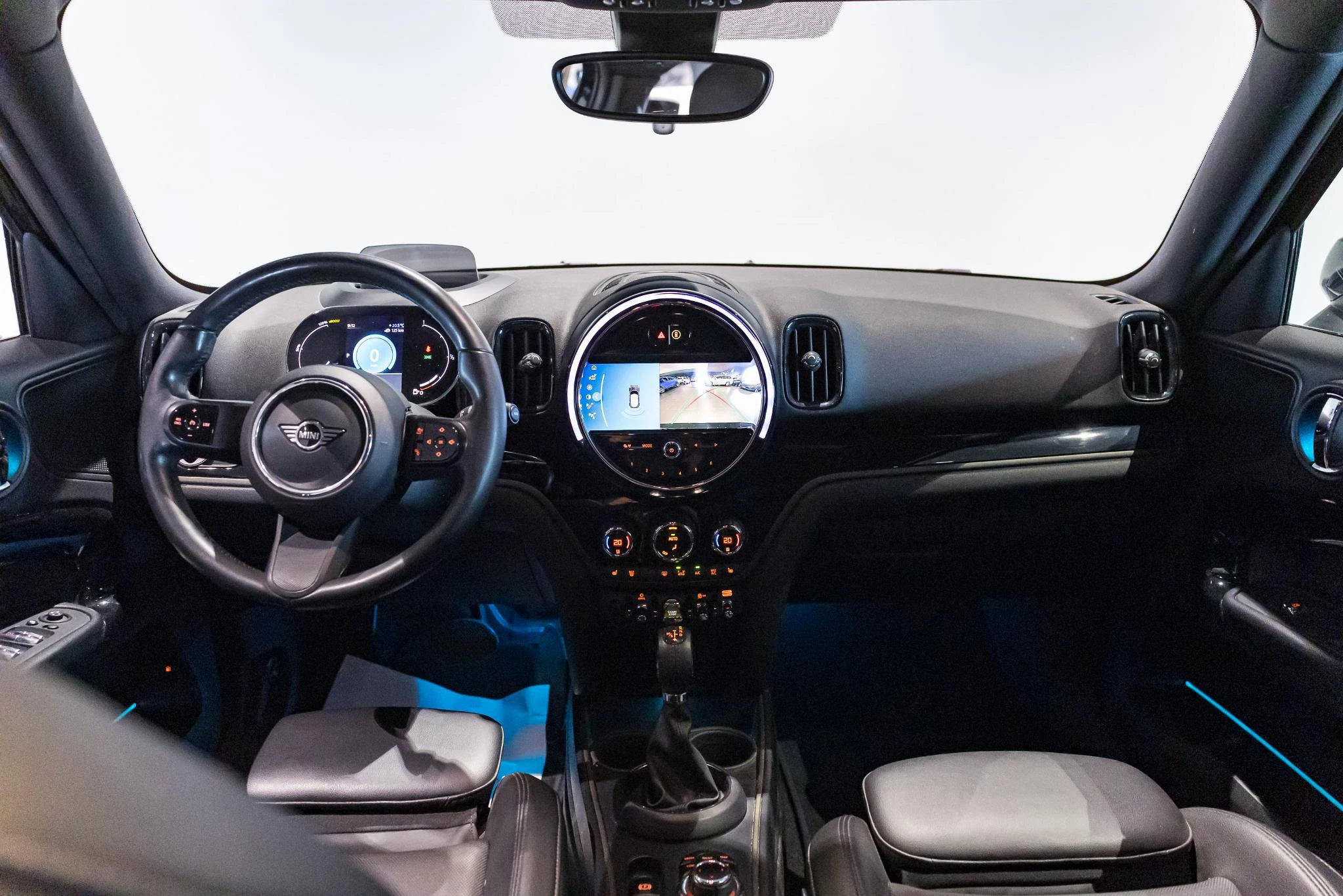 MINI-Countryman-image-17