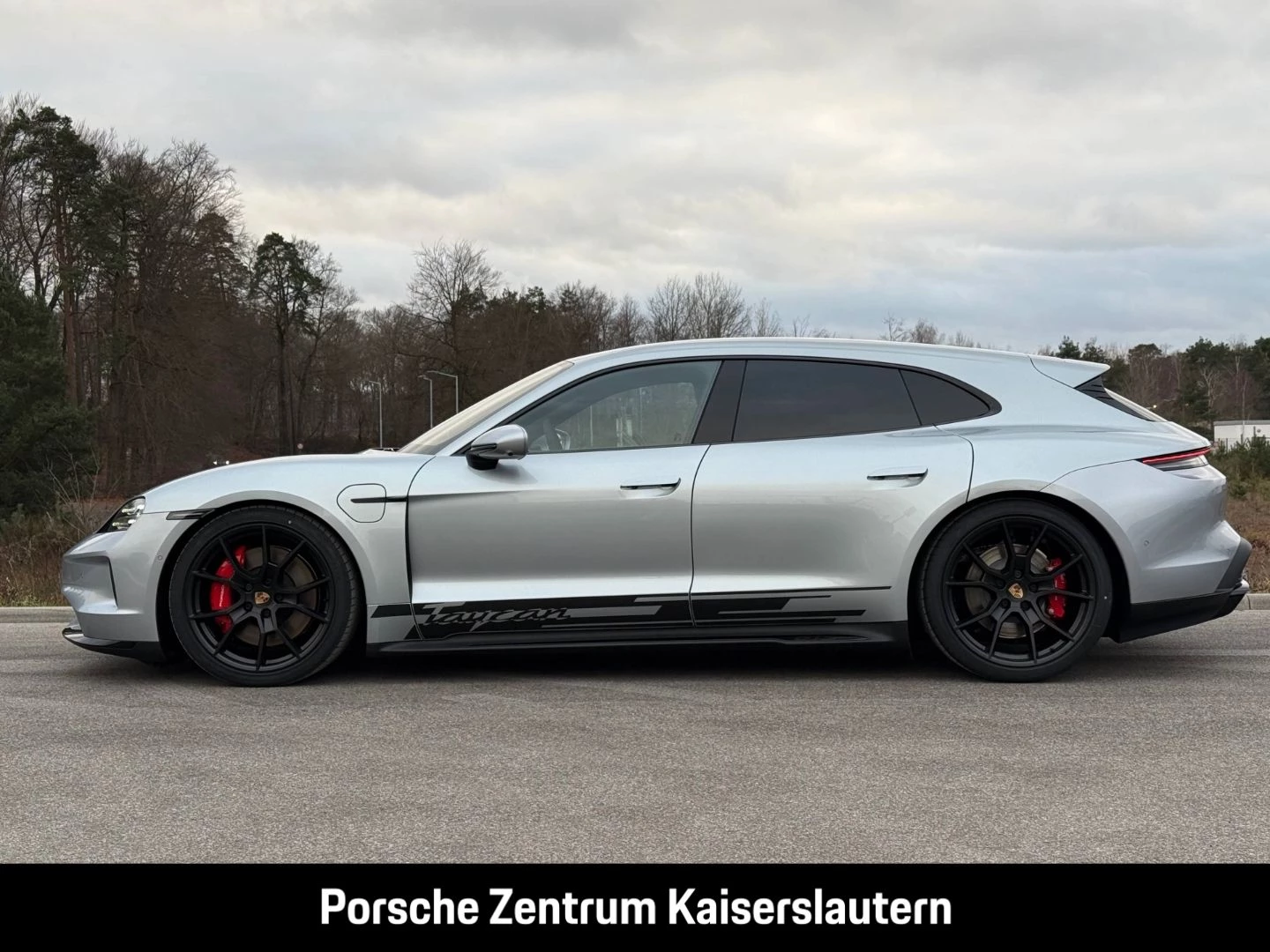 Porsche Taycan GTS Sport Turismo HA-Lenkung Active-Ride gts
