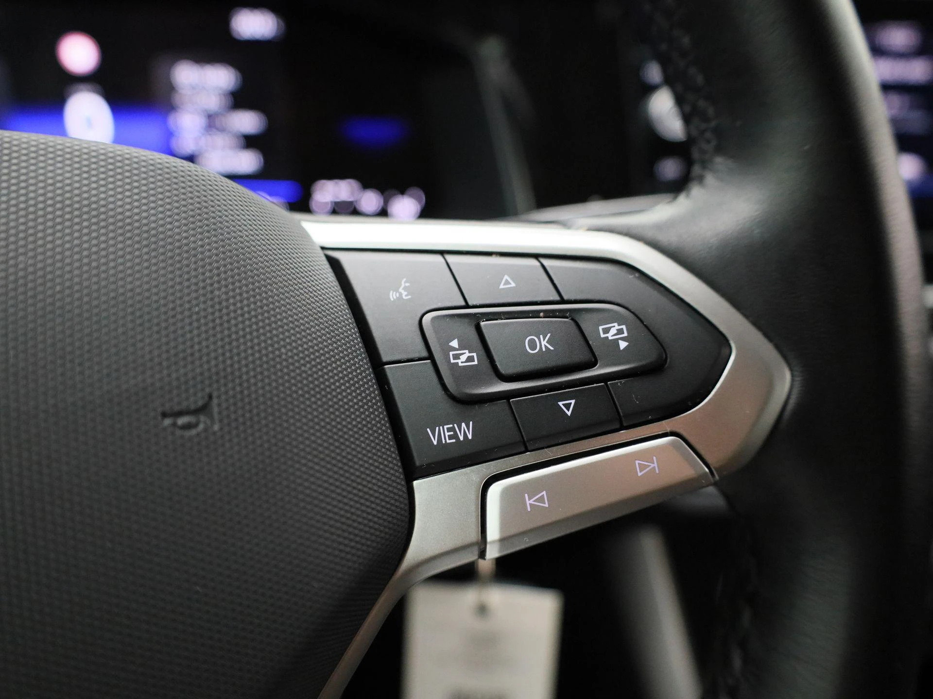 Volkswagen-Polo-image-18