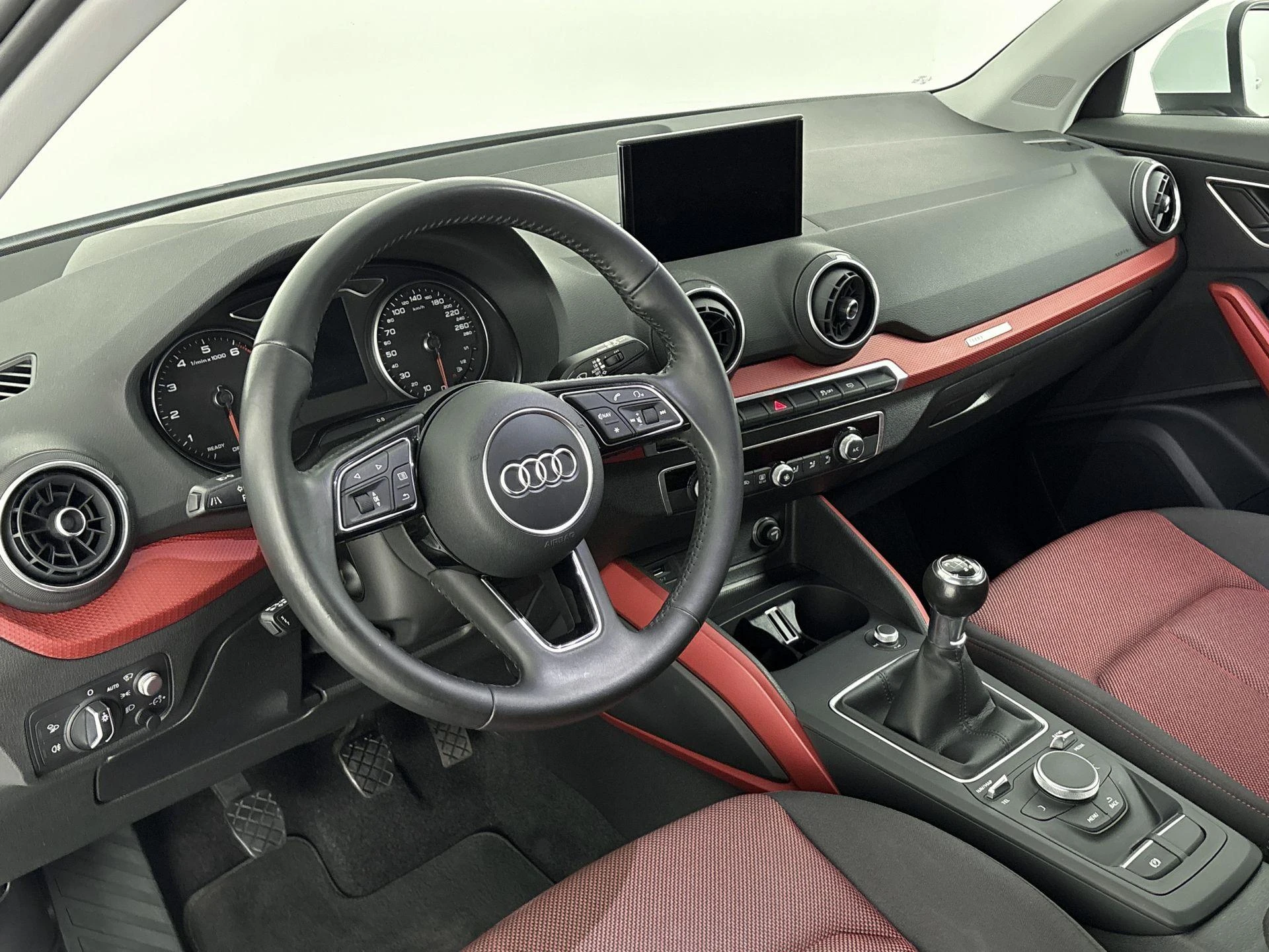 Audi-Q2-image-16