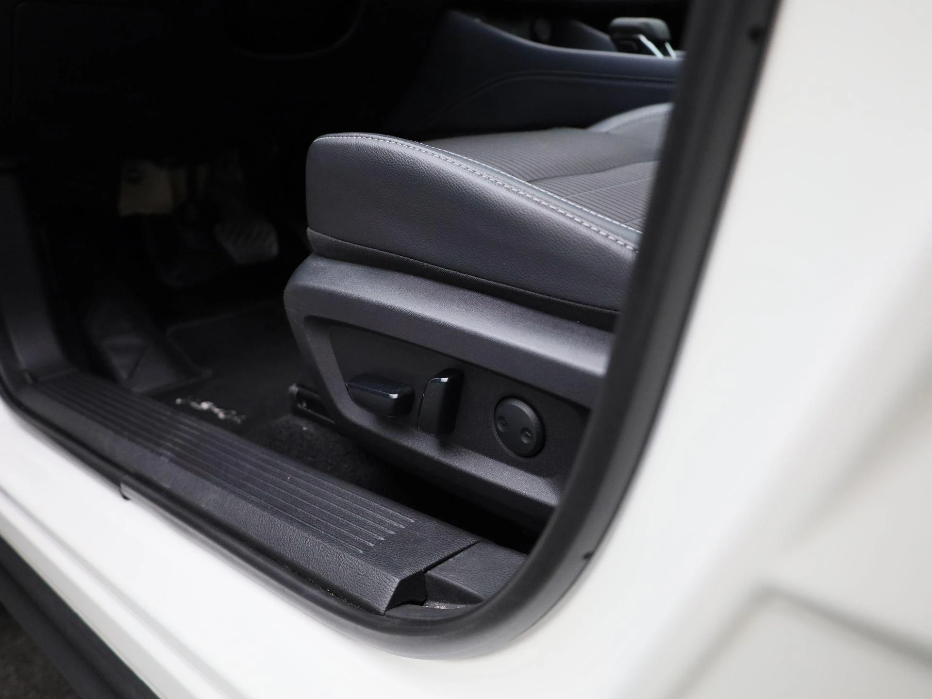 Nissan-QASHQAI-image-32