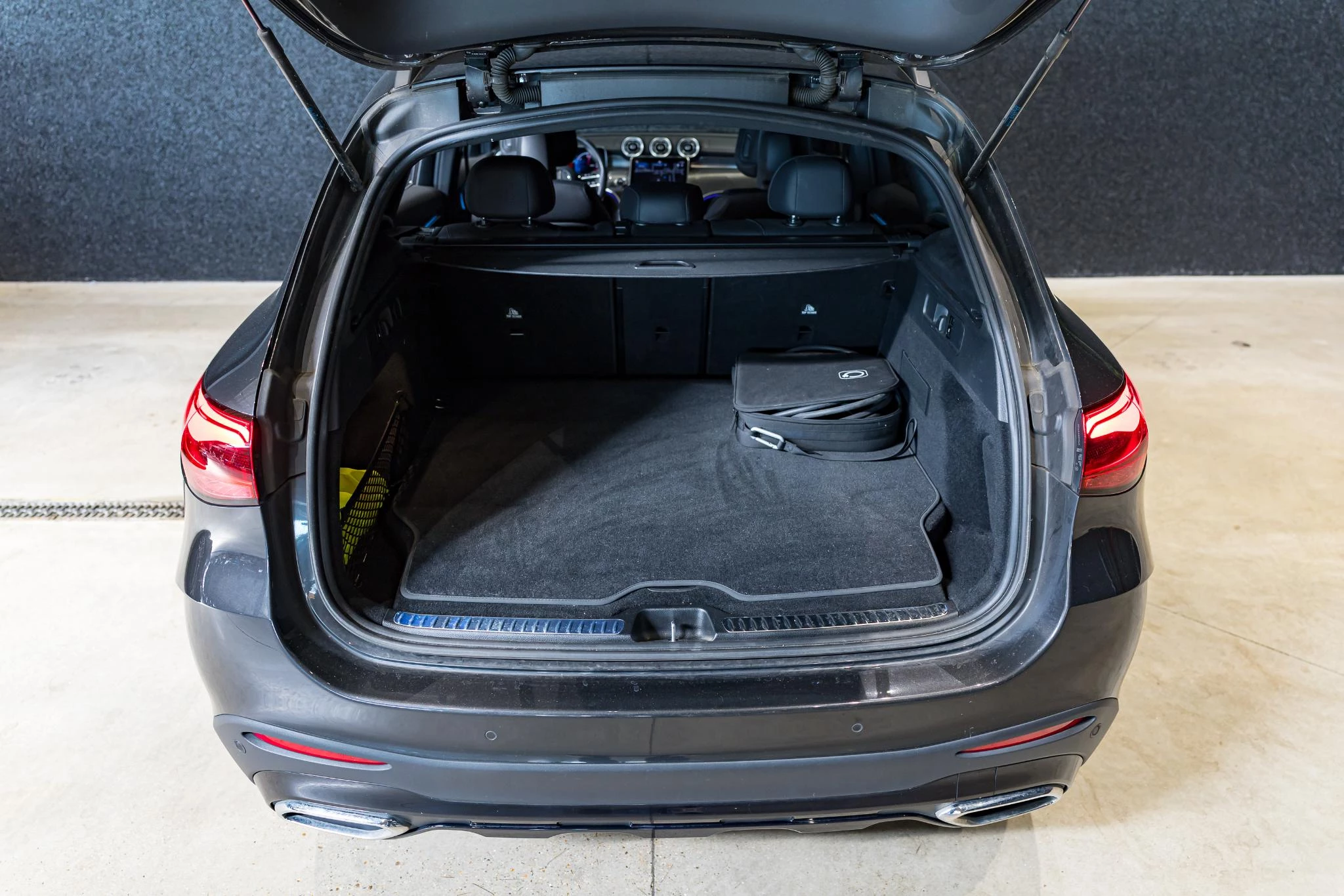 Mercedes-Benz GLC GLC 300 e 4MATIC AMG Line Line