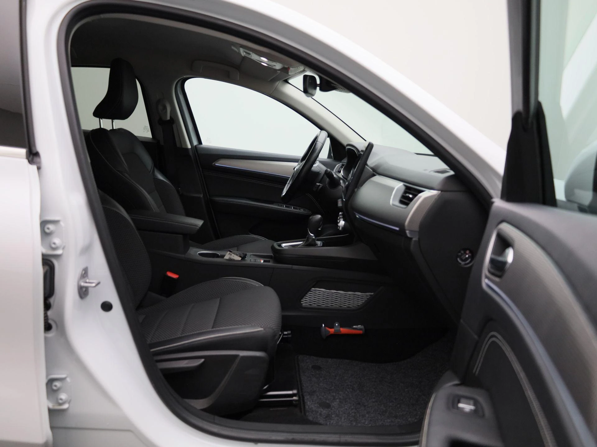Renault-Arkana-image-34