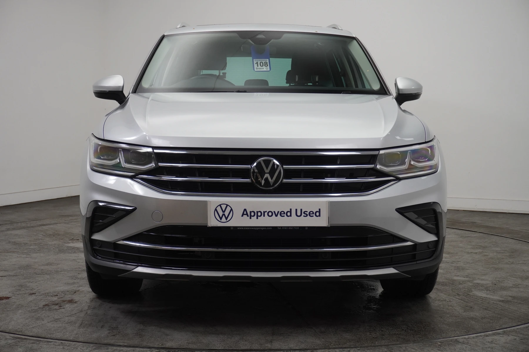 Volkswagen-Tiguan-image-6