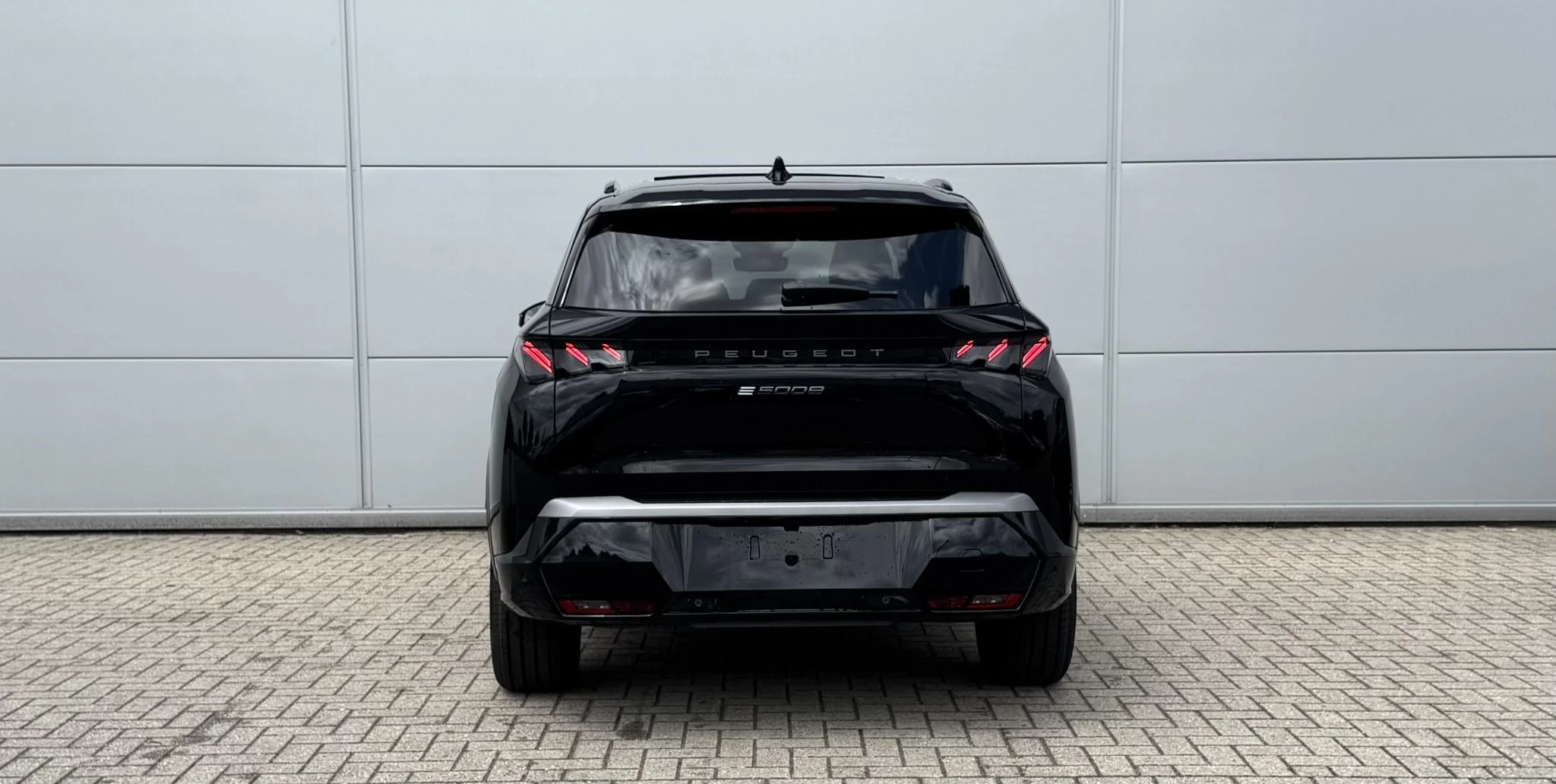 Peugeot e-5008 GT Avantage 73 kWh
