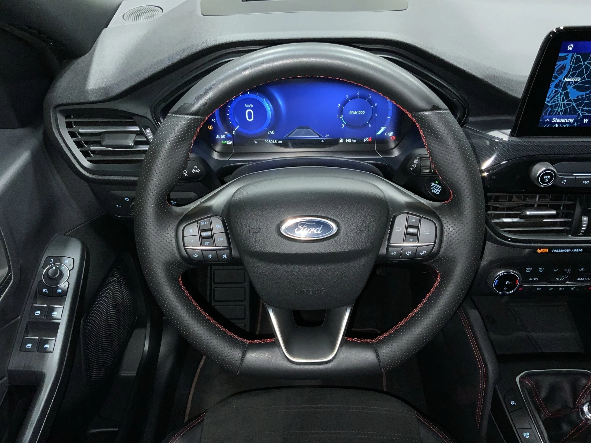 Ford Kuga ST-Line X*PANO*AHK*KAM*ACC*NAVI*SOUND-SYS.