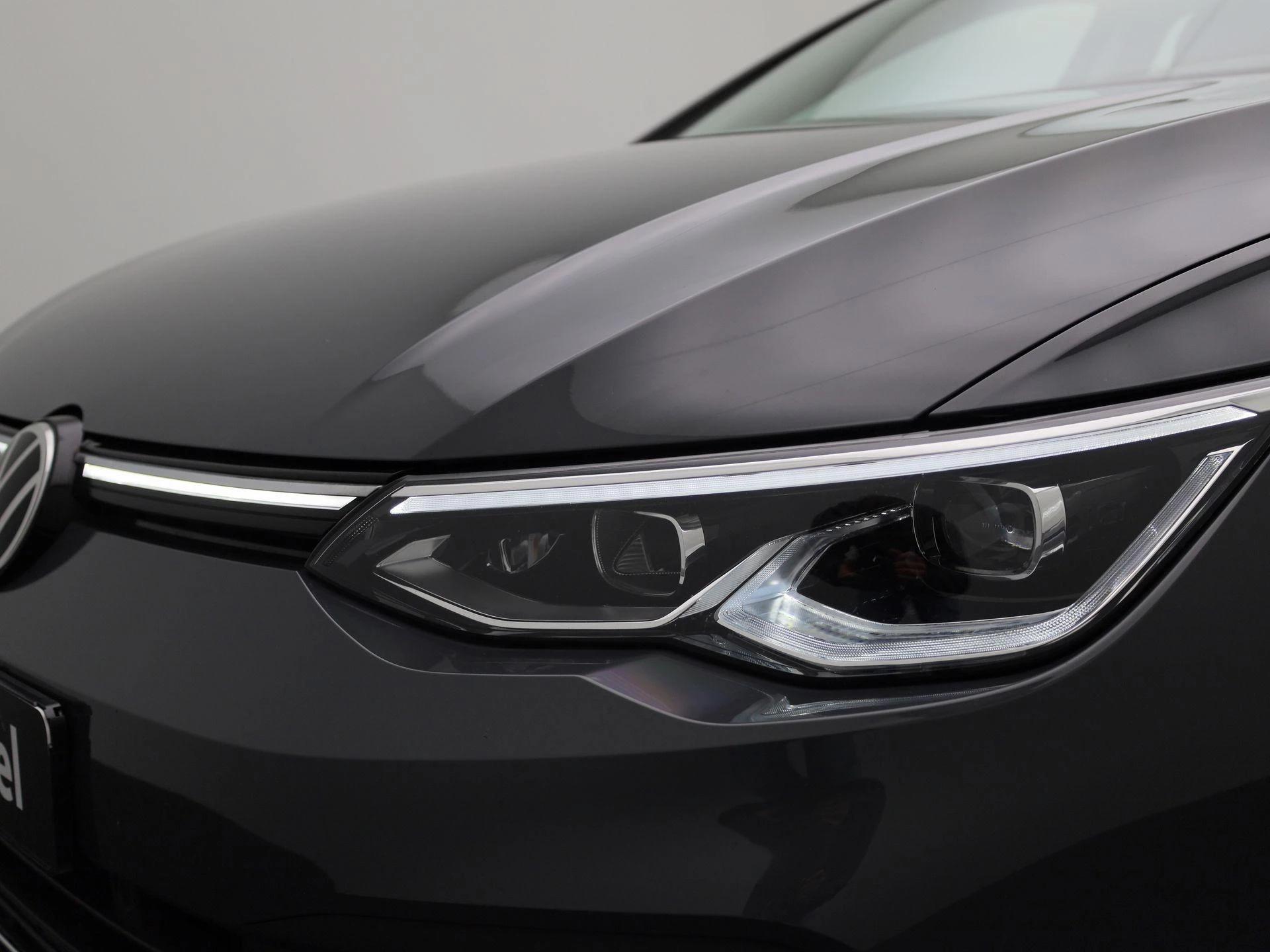 Volkswagen-Golf-image-13