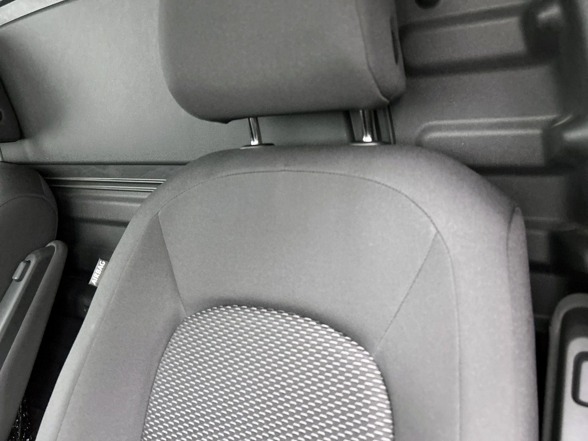 Volkswagen-ID. Buzz Cargo-image-9